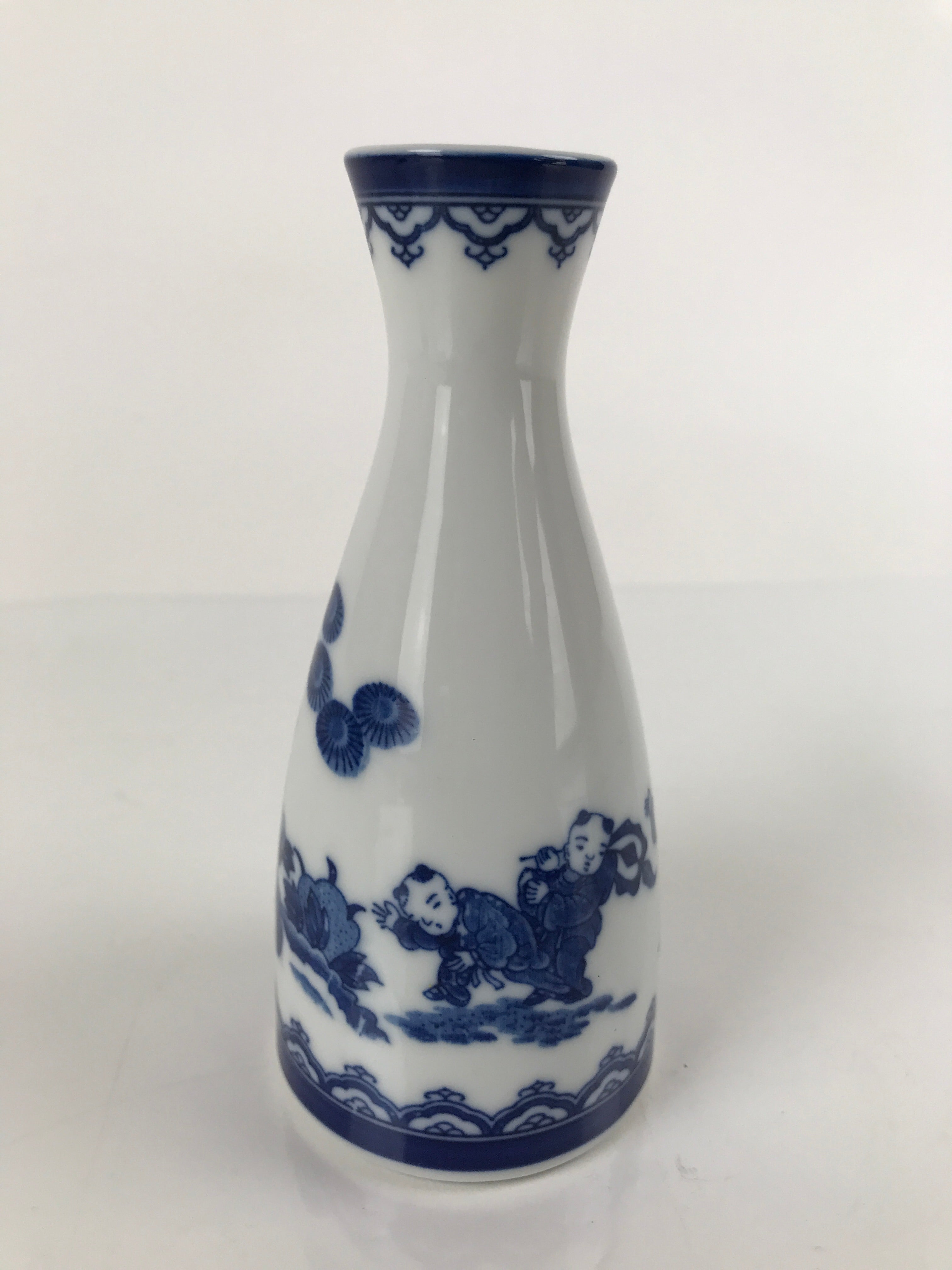 Chinese Porcelain Sake Bottle Tokkuri Vtg Tang Children Playing Blue White TS638