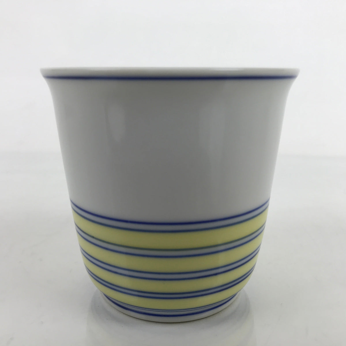 おちゃ Japanese Porcelain Tachikichi Teacup Vtg White Yellow Blue Lines