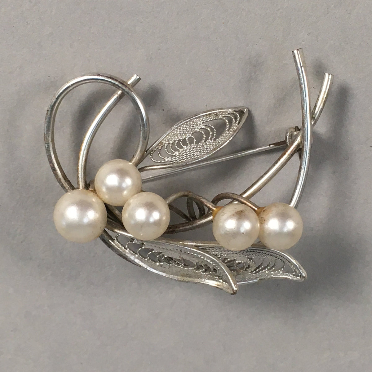 Japanese Pearl Brooch Silver Metal Vtg Pin Badge Artificial White JK10 |  Online Shop | Authentic Japan Antiques