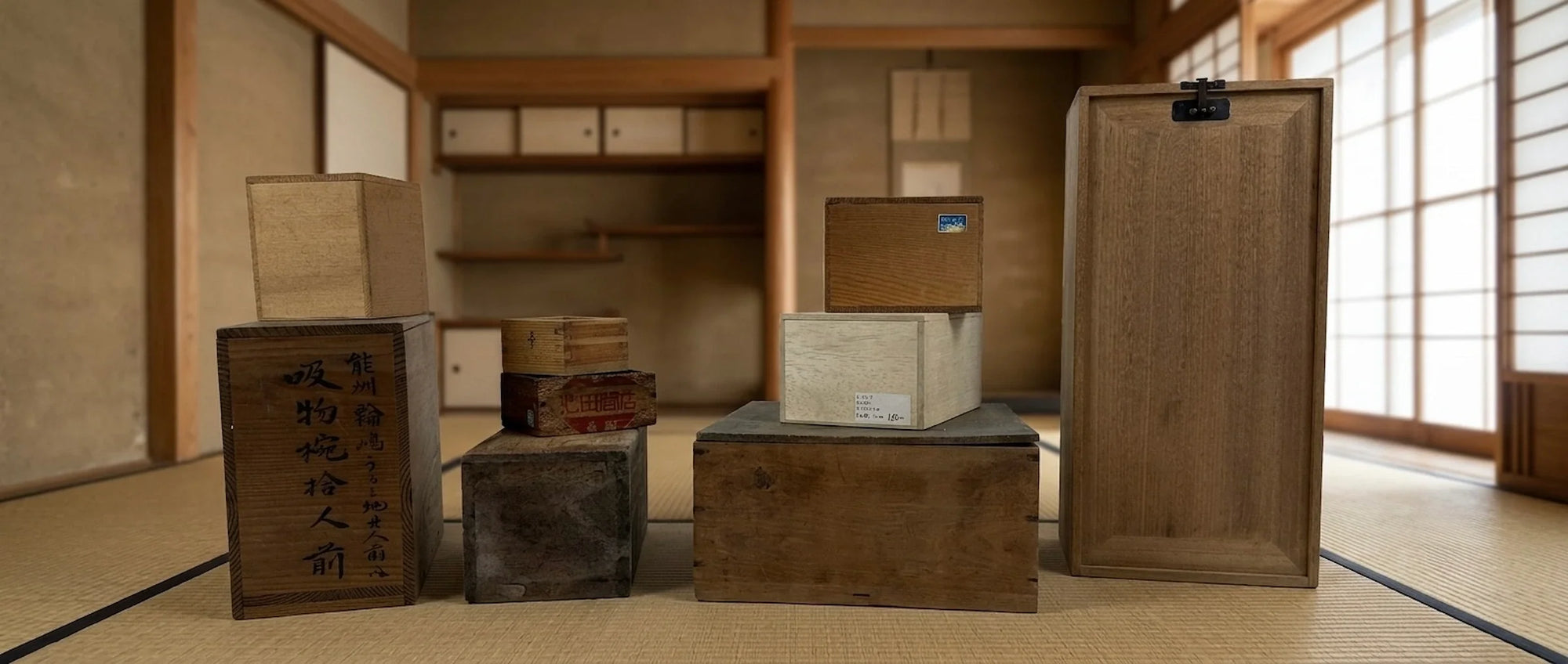 Japanese Wooden Storage Boxes | chidorivintage.com