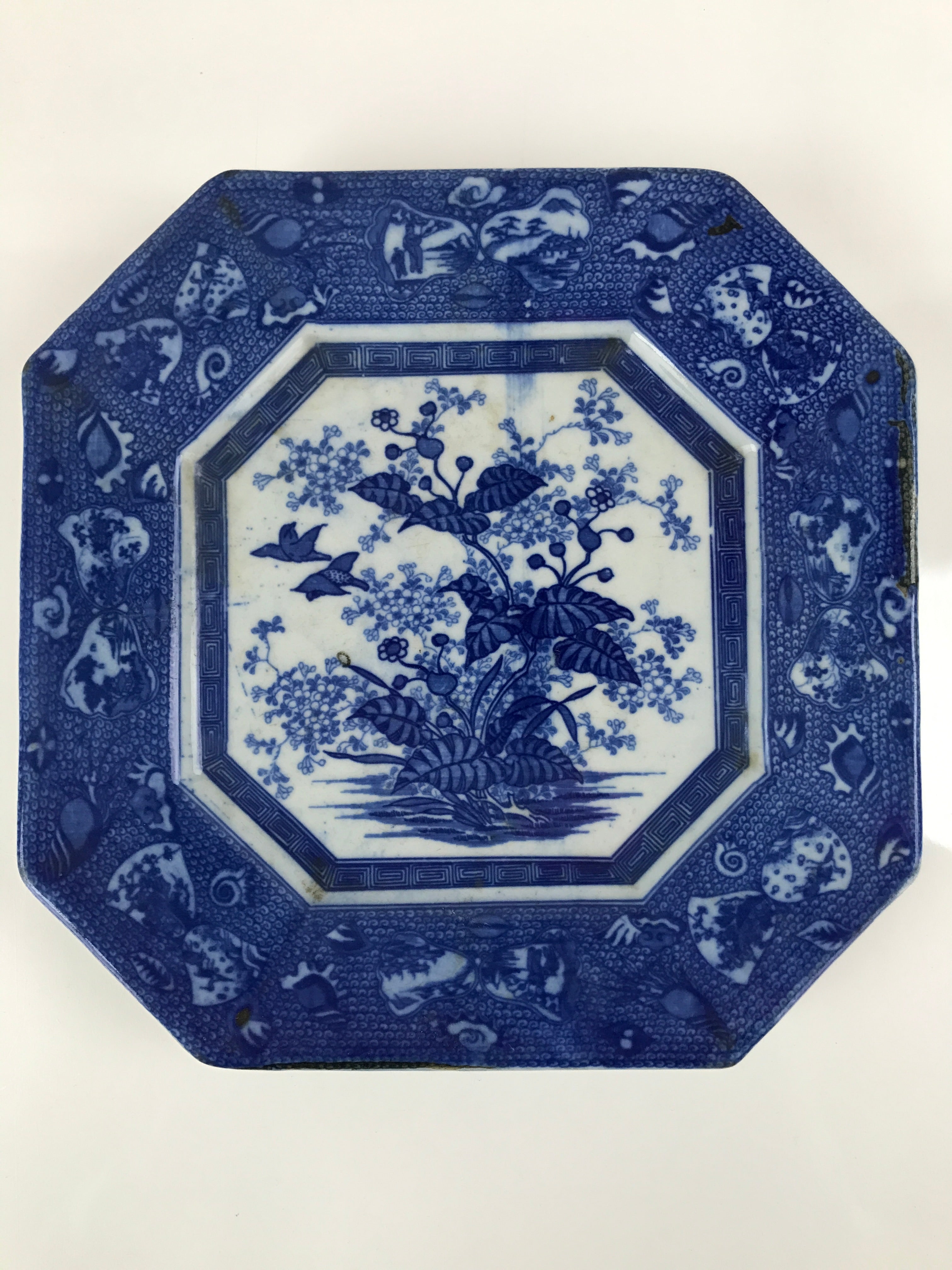Antique C1900 Chinese Porcelain Sometsuke Plate Blue White Layered Flowers PY789