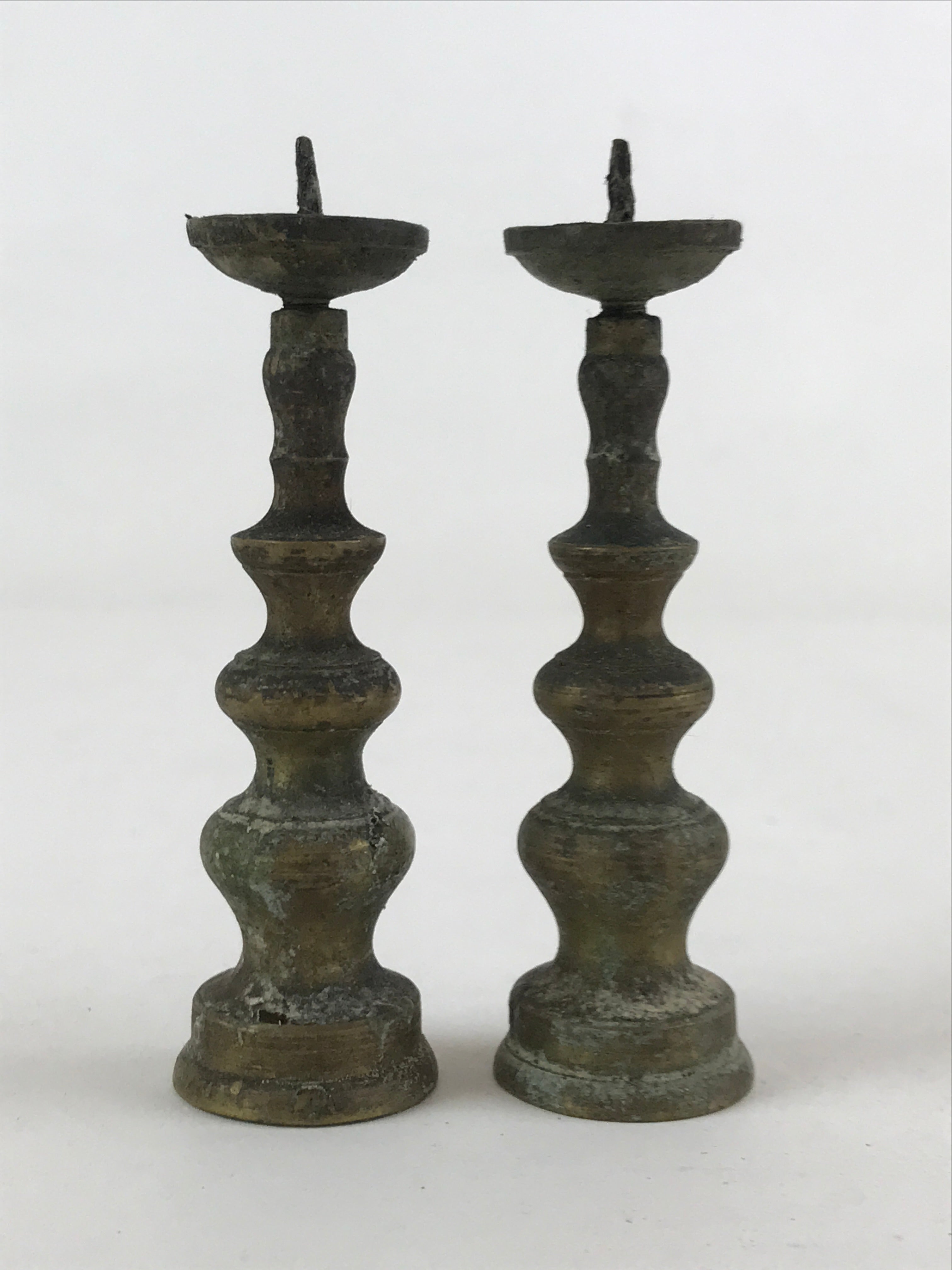Antique Japanese Buddhist Altar Fitting Bronze Candle Stand Shokudai 2pc BA66