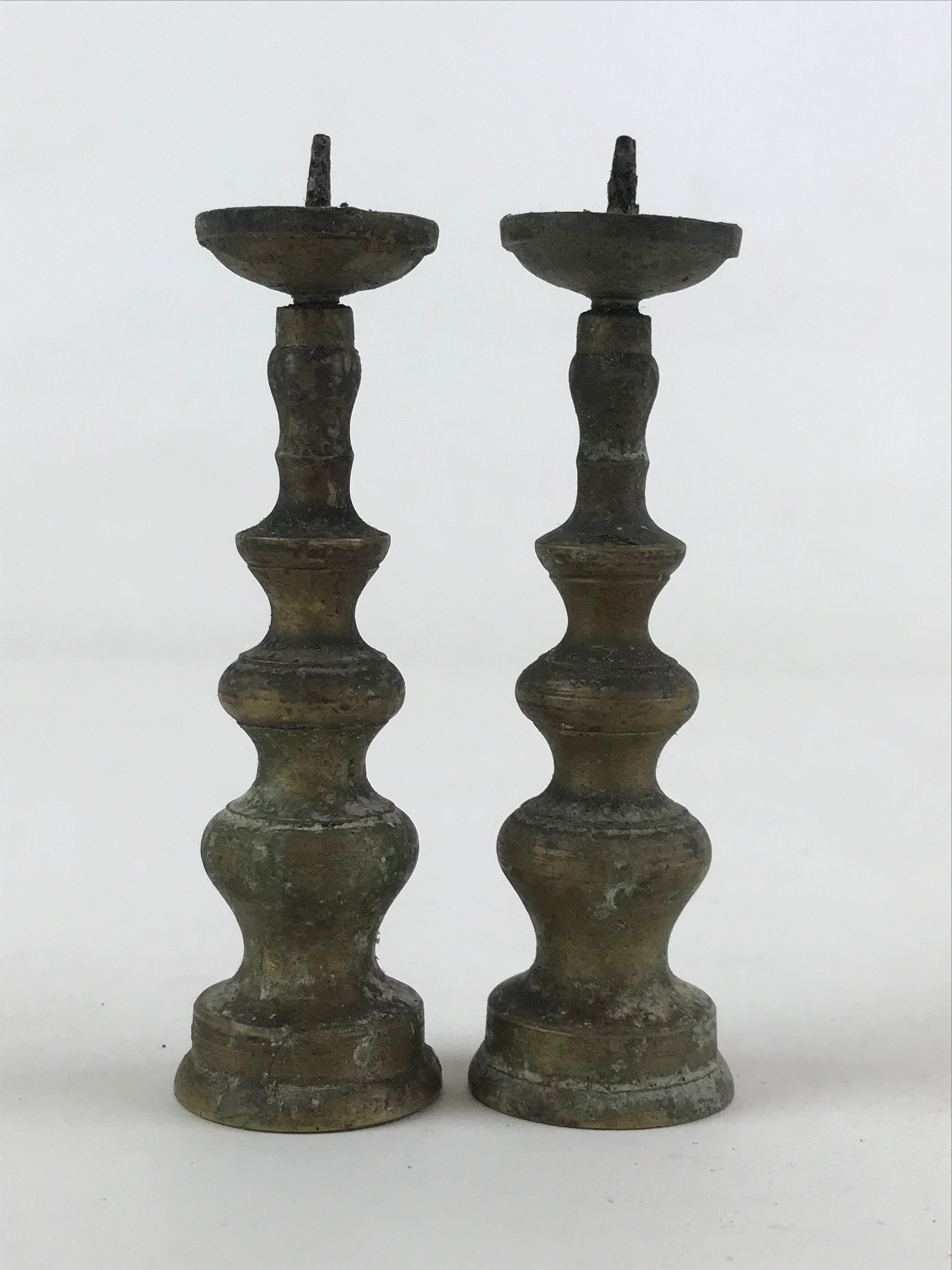 Antique Japanese Buddhist Altar Fitting Bronze Candle Stand Shokudai 2pc BA66