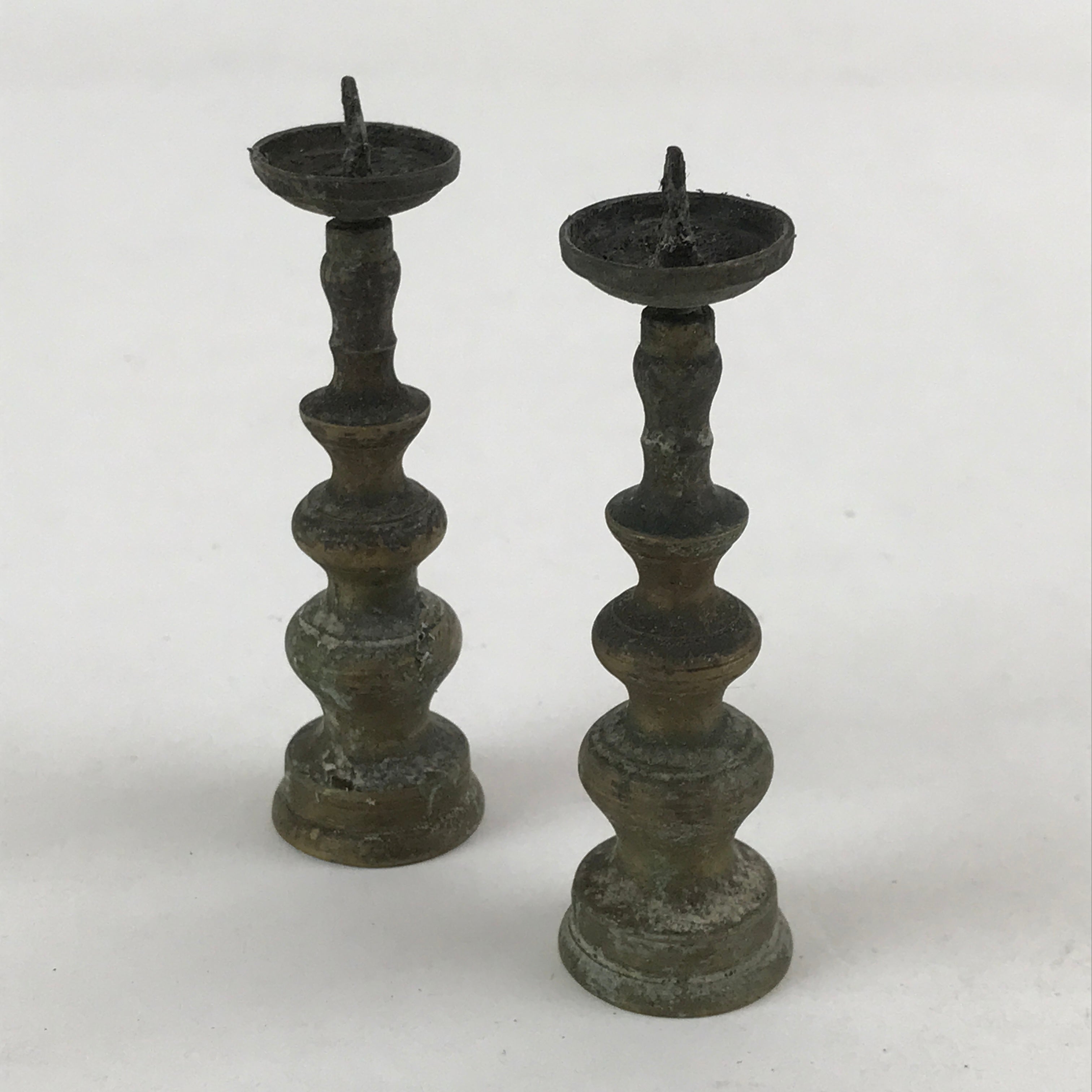 Antique Japanese Buddhist Altar Fitting Bronze Candle Stand Shokudai 2pc BA66