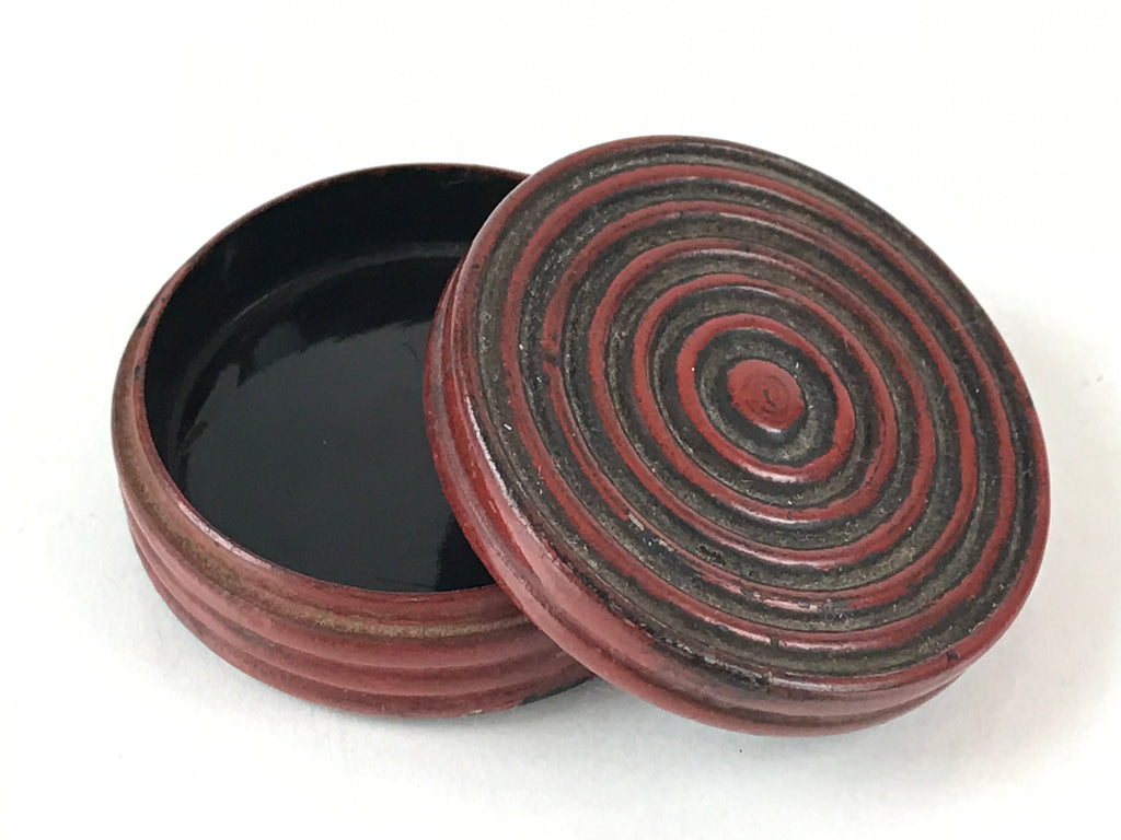 Antique Japanese Buddhist Altar Fitting Incense Container Round Kogo swirl Red B