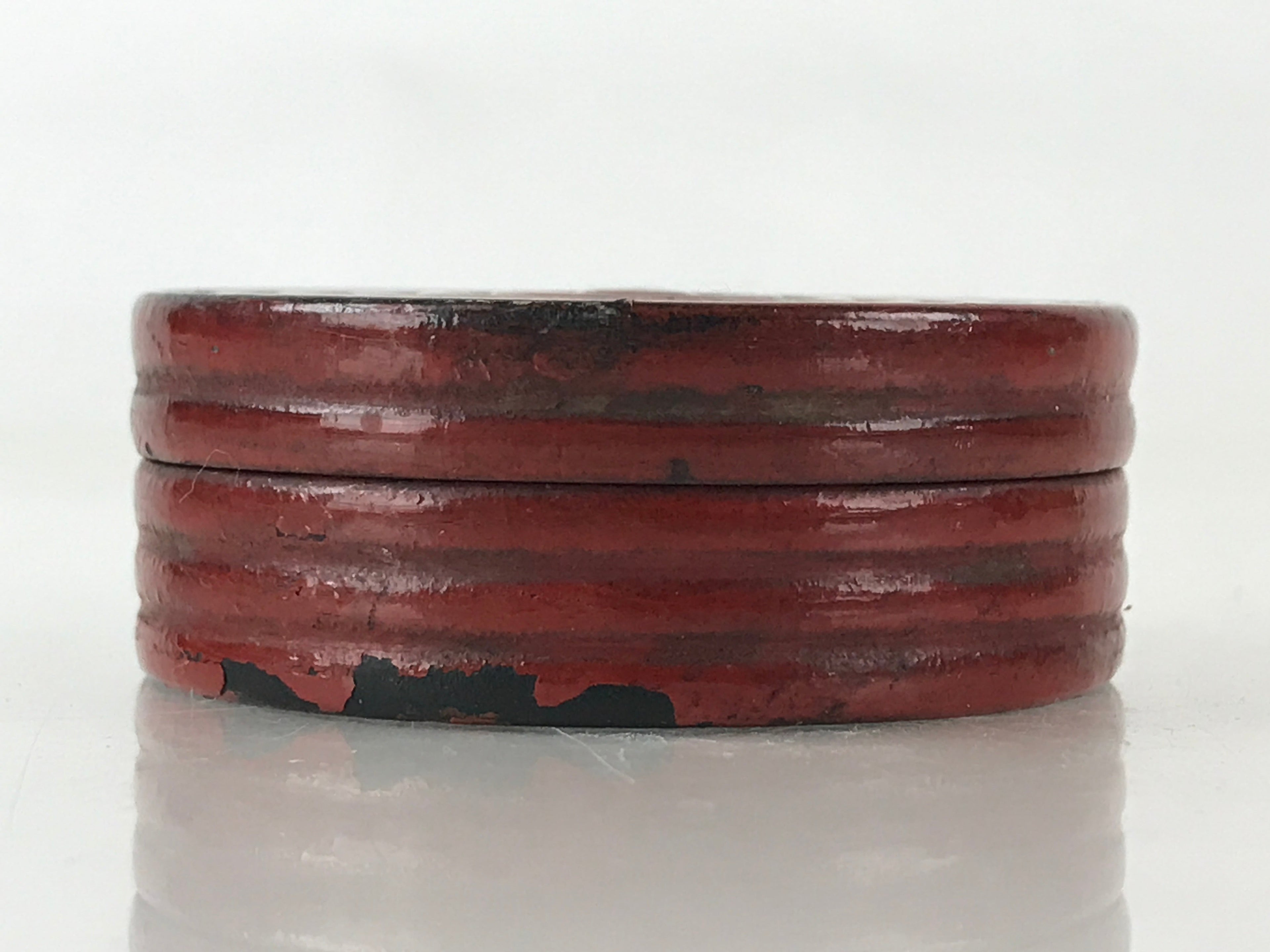 Antique Japanese Buddhist Altar Fitting Incense Container Round Kogo swirl Red B
