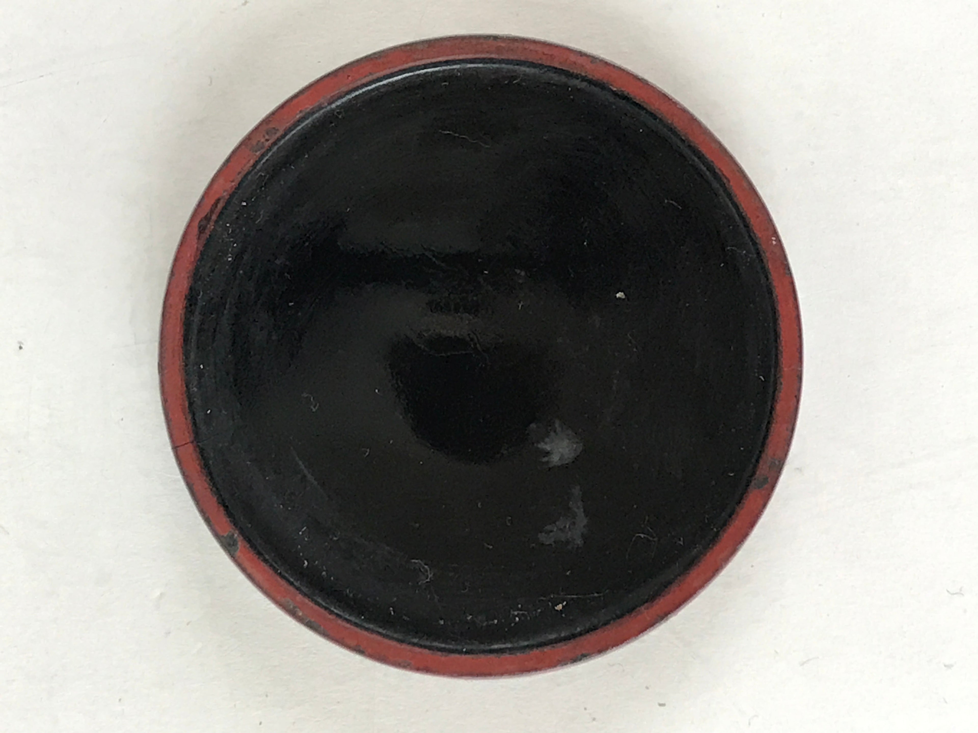 Antique Japanese Buddhist Altar Fitting Incense Container Round Kogo swirl Red B