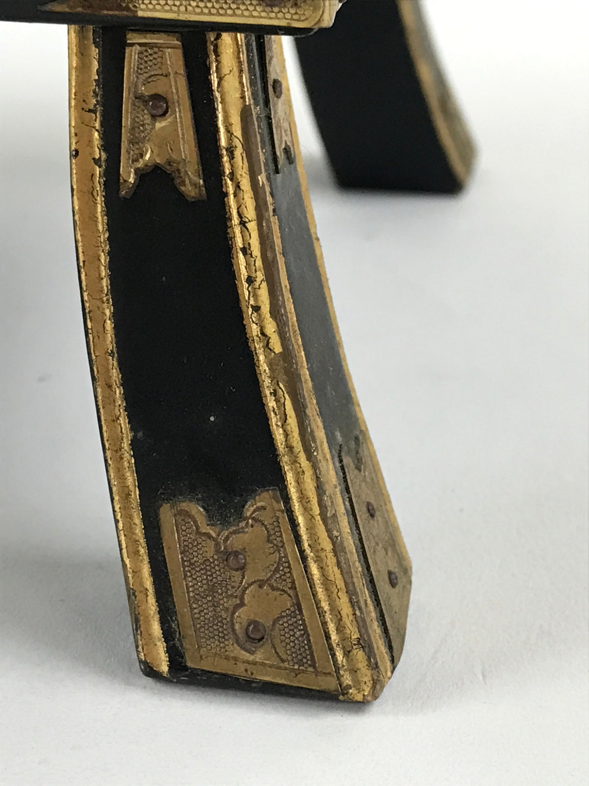 Antique Japanese Buddhist Altar Fitting Lacquered Kyozukue Offering Table BU995