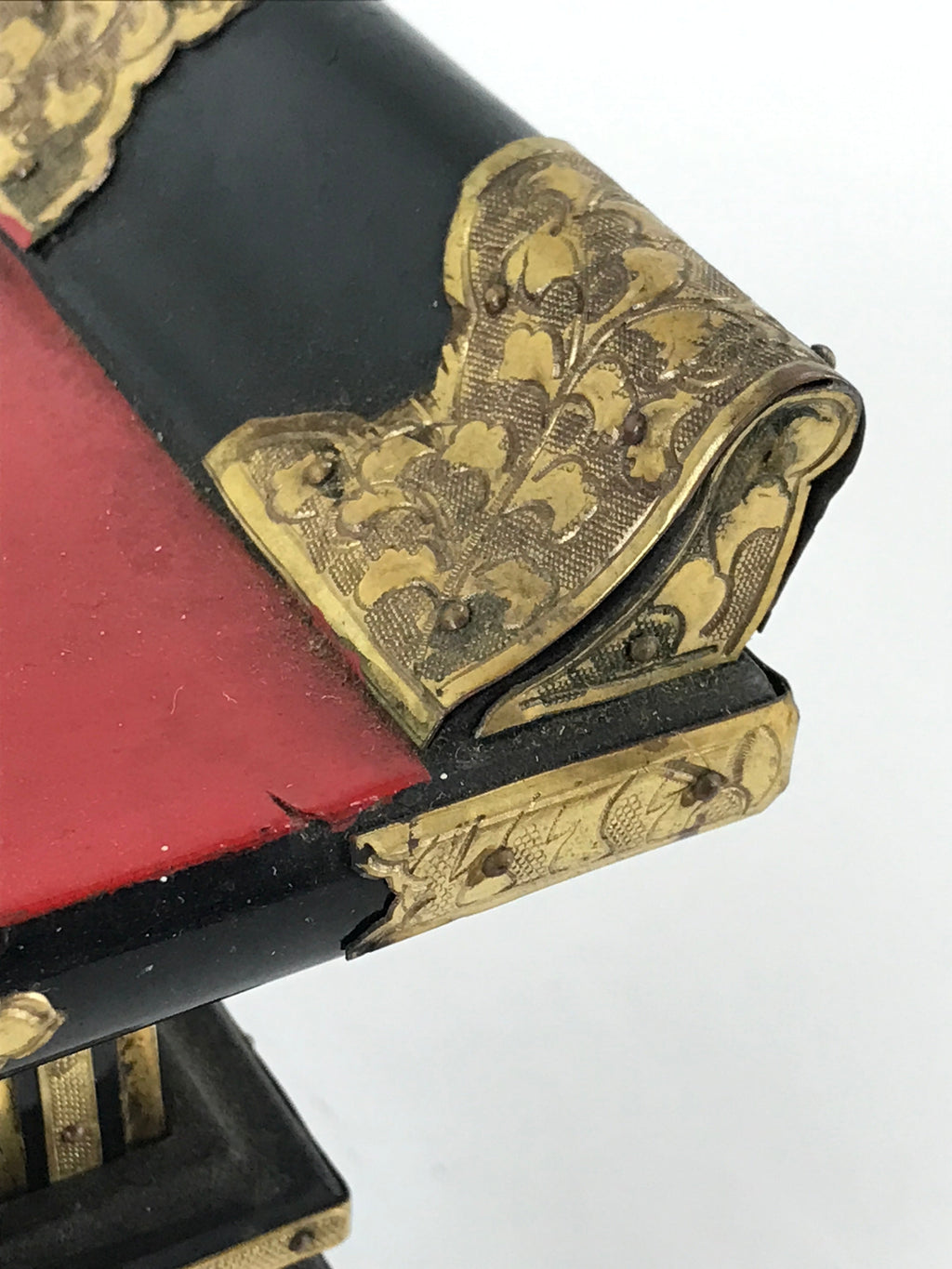 Antique Japanese Buddhist Altar Fitting Lacquered Kyozukue Offering Table BU995
