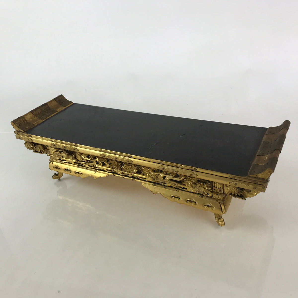 Antique Japanese Buddhist Altar Fitting Wood Lacquer Offering Table Maejyoku BU9