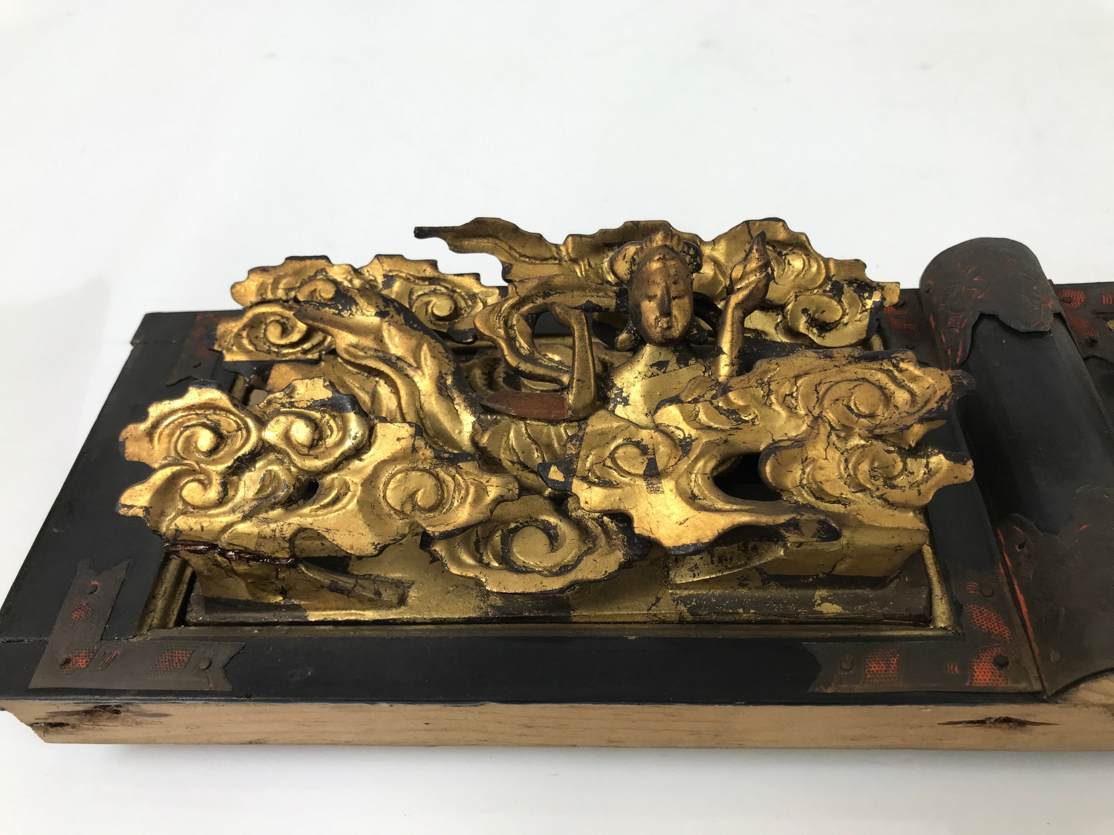 Antique Japanese Buddhist Altar Wood Lacquer Ranma Carved Cloud Deity Gold BA488