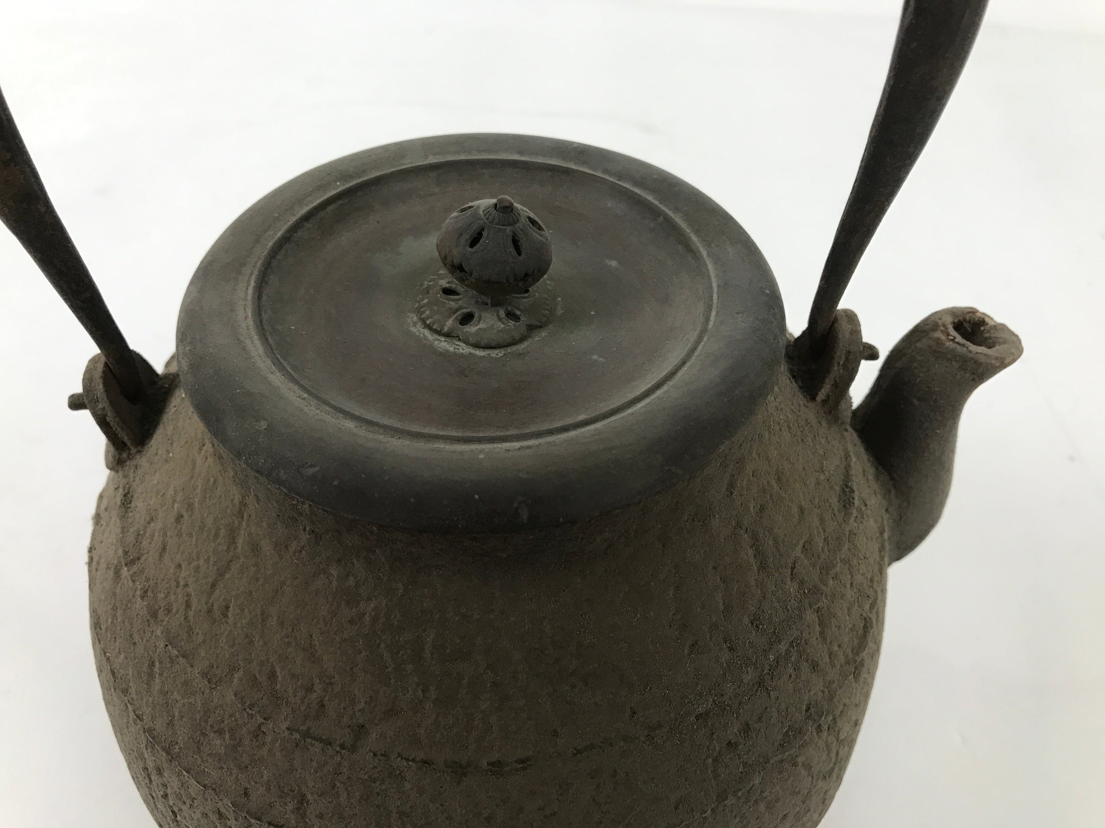 Antique Japanese Cast Iron Tetsubin Kettle Teapot Tea Ceremony Nanbu Tekki T122