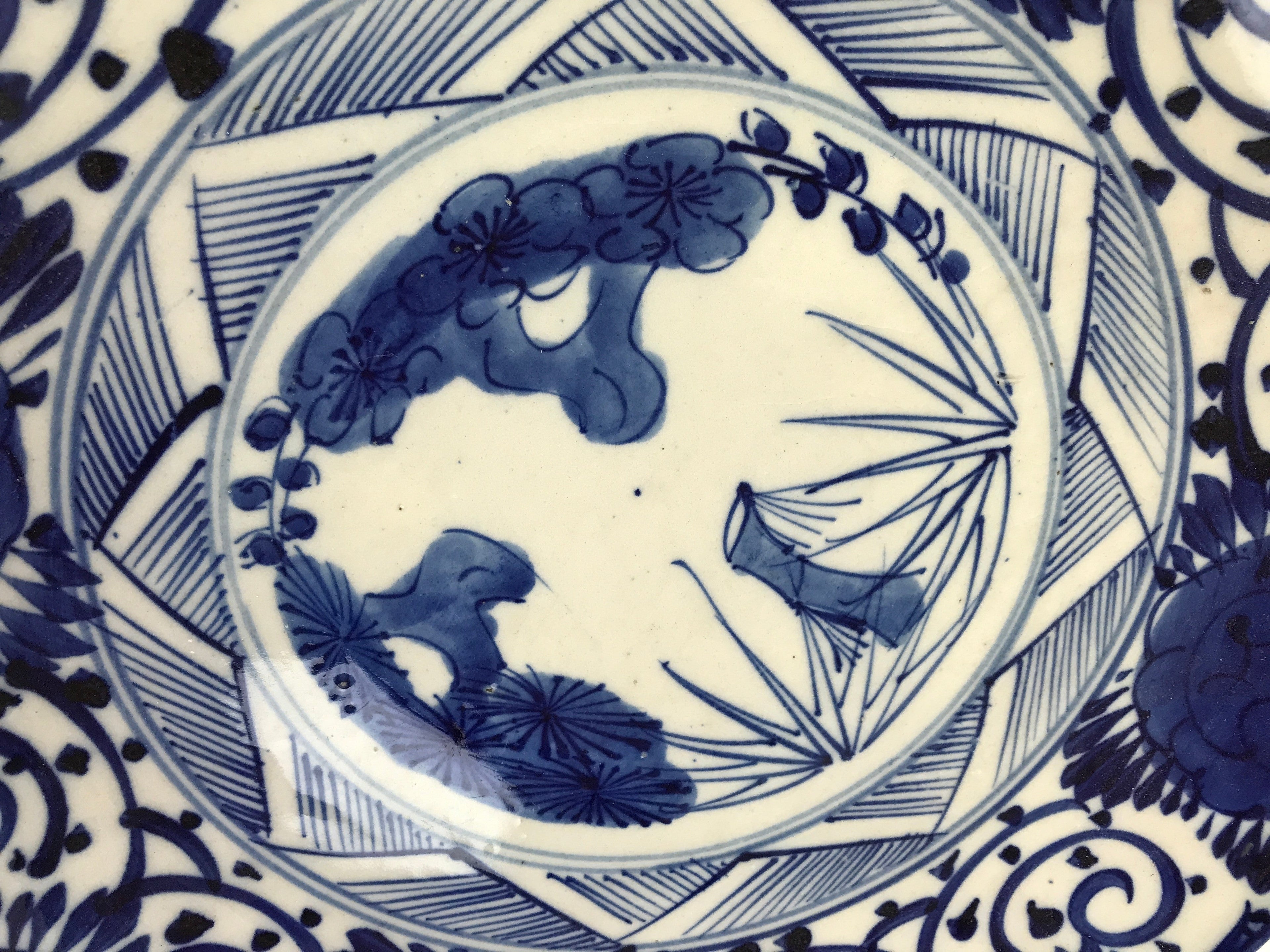 Antique Japanese Ceramic Large Plate Blue White Pine Tree Blossoms Floral PY588