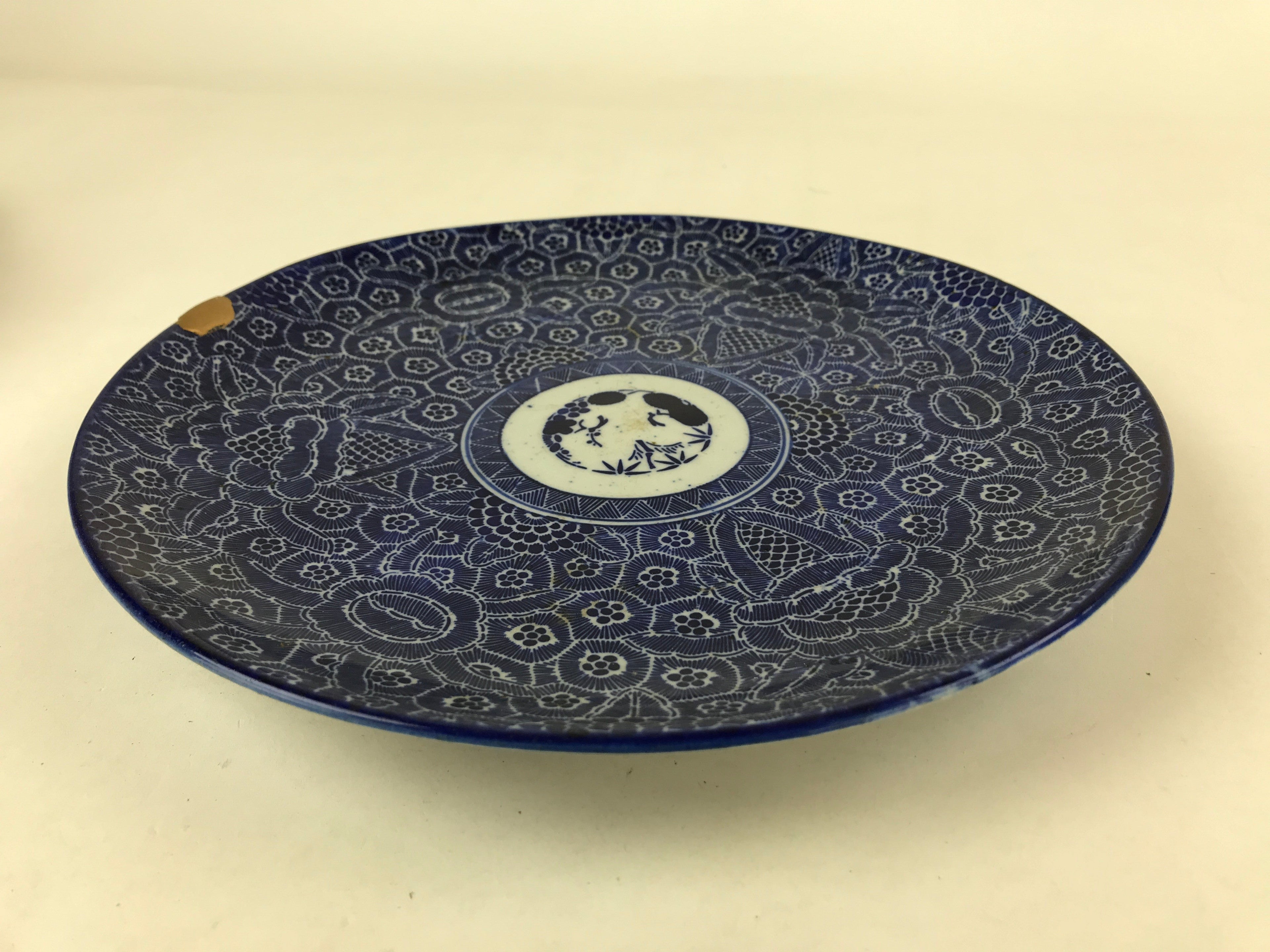 Antique Japanese Ceramic Large Plate Sometsuke Imari Ware Floral Kintsugi PY589