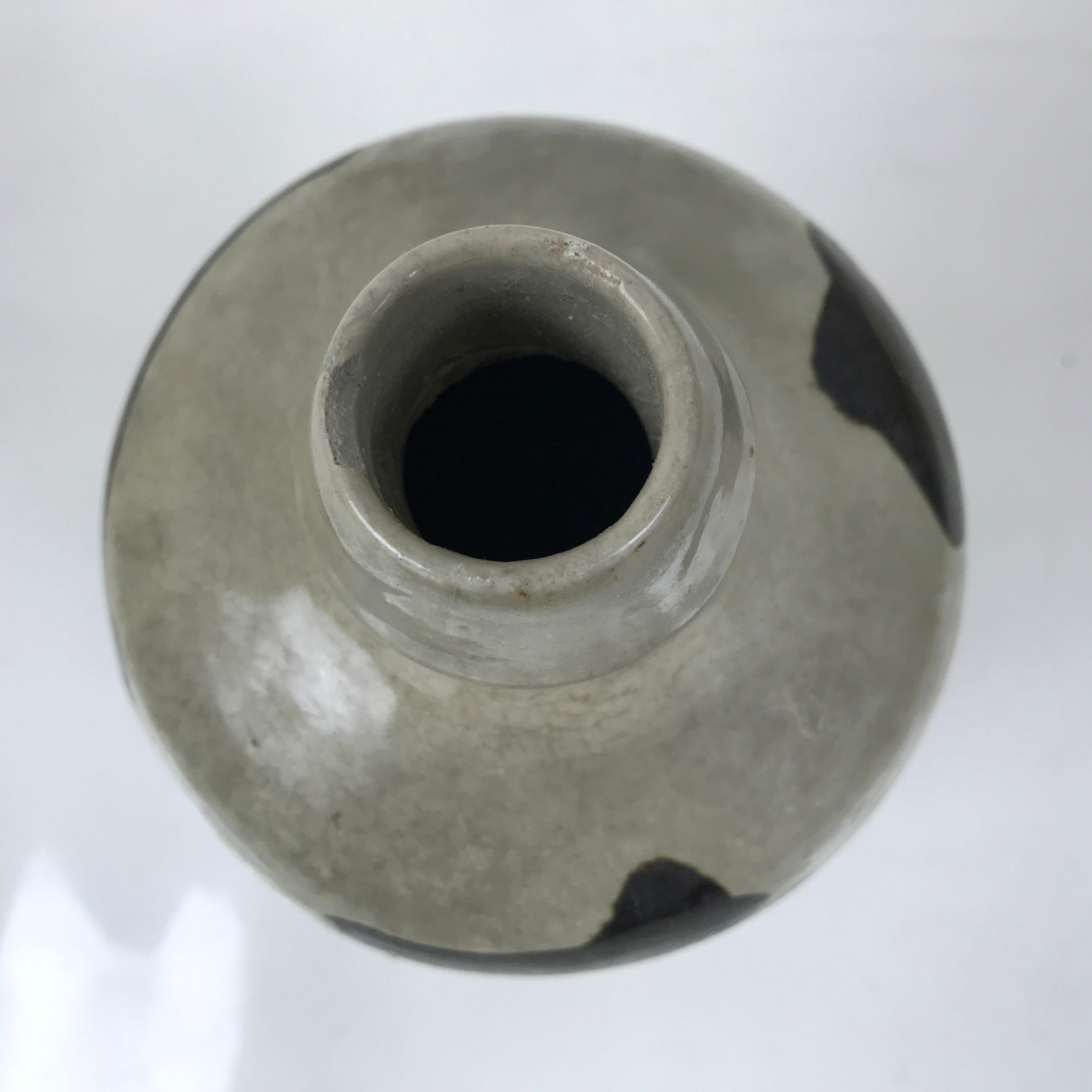 Antique Japanese Ceramic Sake Bottle Kayoi-Tokkuri Gray Black Kanji Kannyu TS808