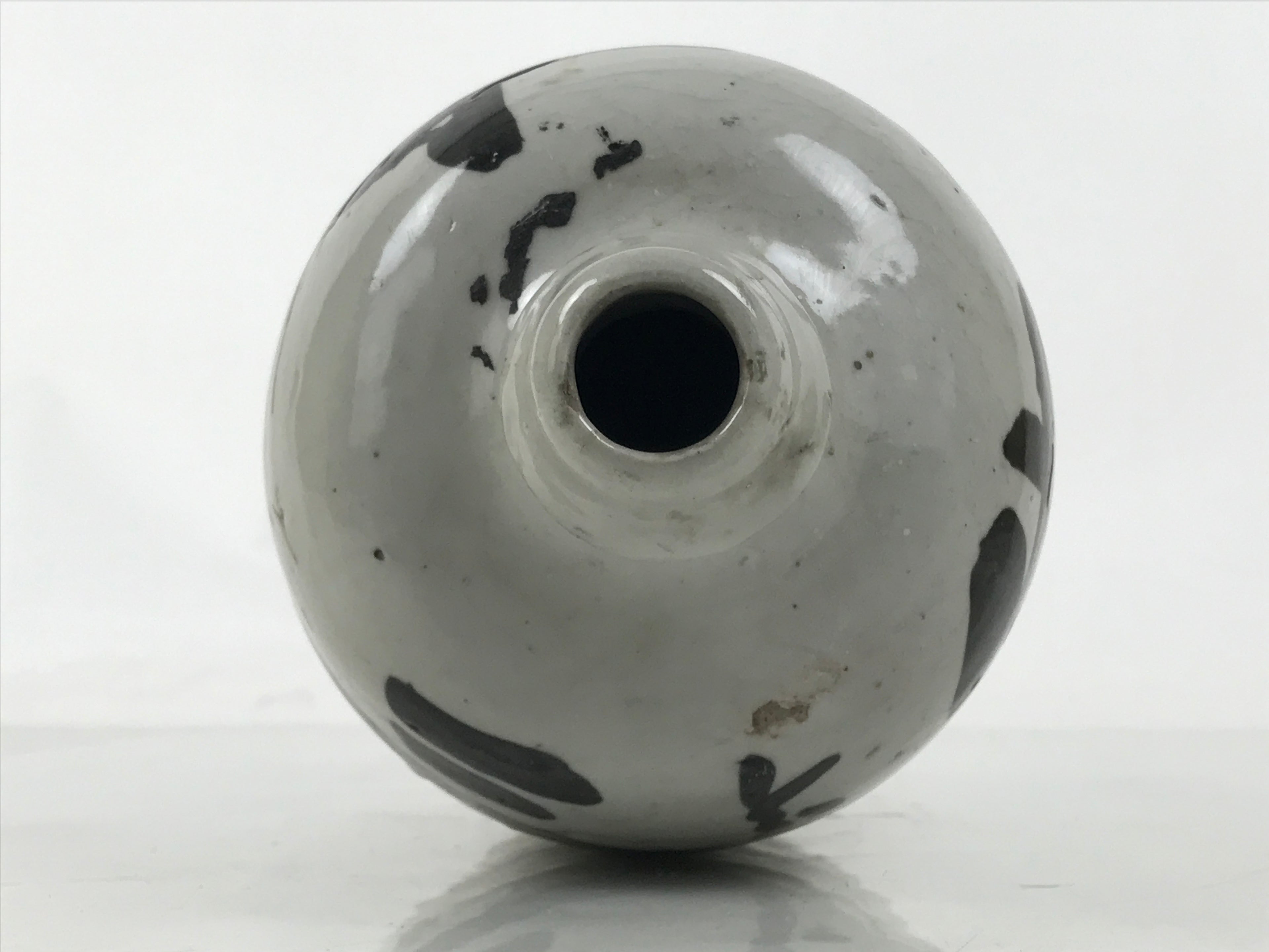 Antique Japanese Ceramic Sake Bottle Kayoi-Tokkuri Gray Black TS783