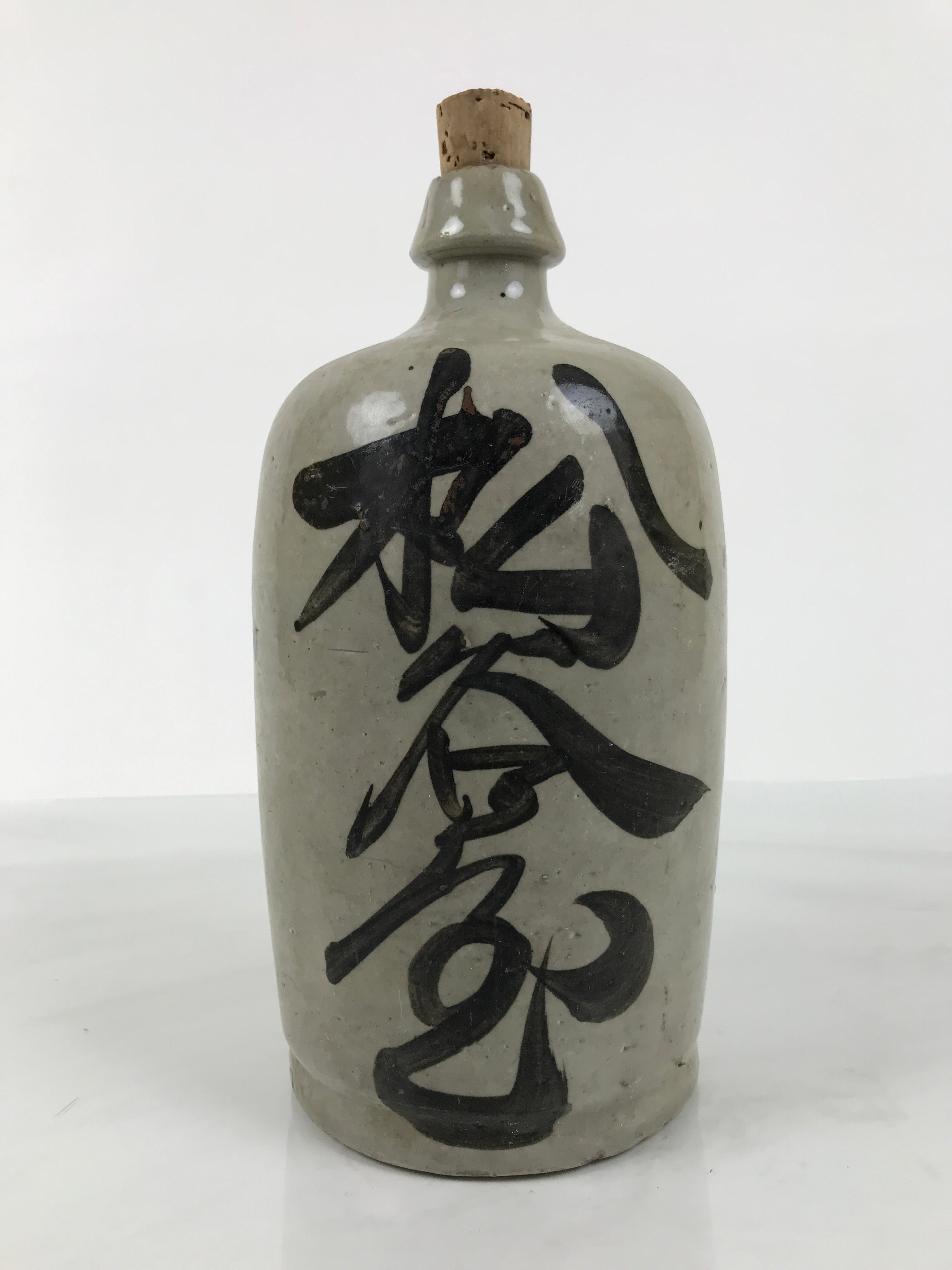 Antique Japanese Ceramic Sake Bottle Kayoi-Tokkuri Gray Kanji Cork Nishio TS861