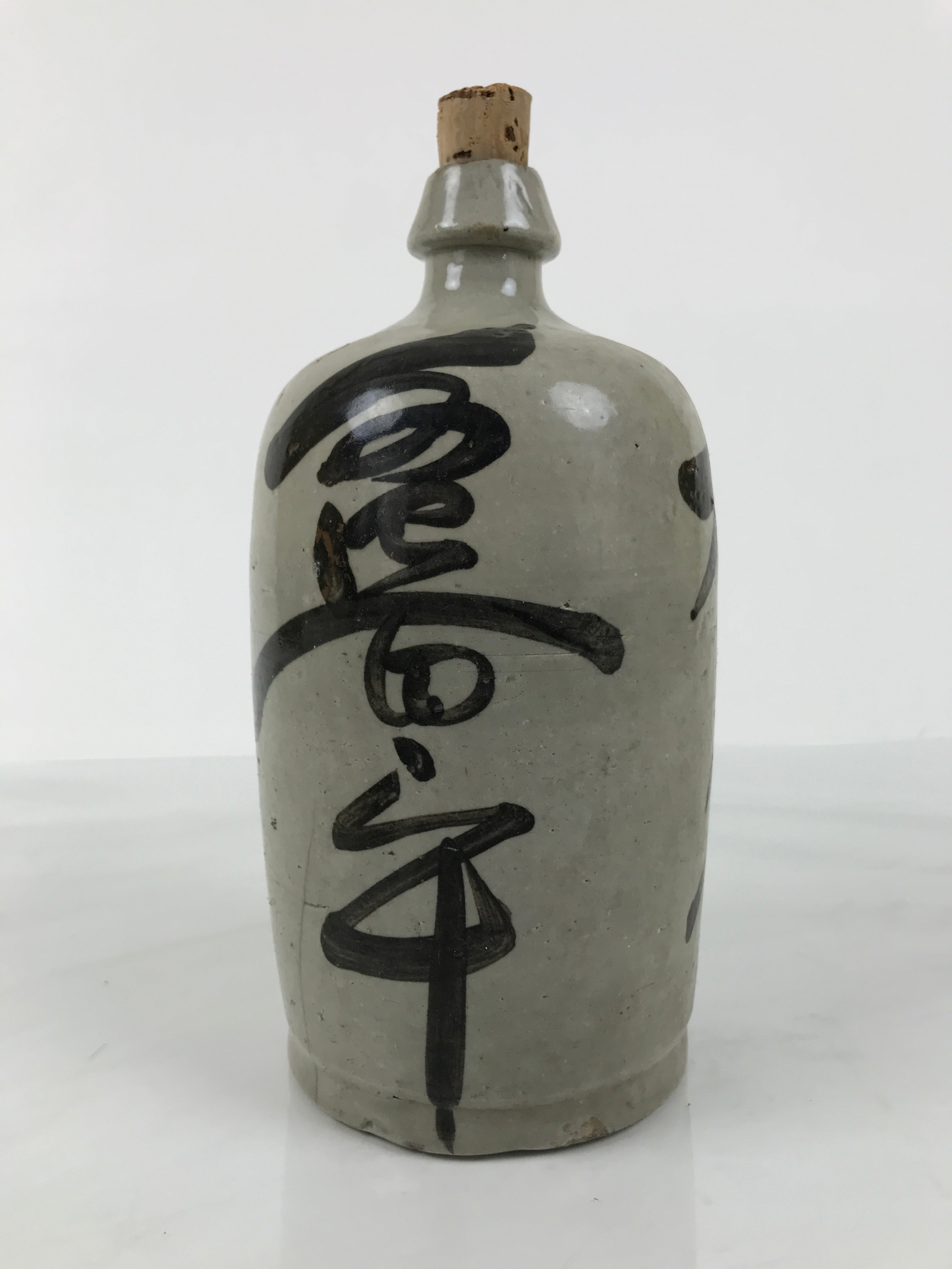 Antique Japanese Ceramic Sake Bottle Kayoi-Tokkuri Gray Kanji Cork Nishio TS861