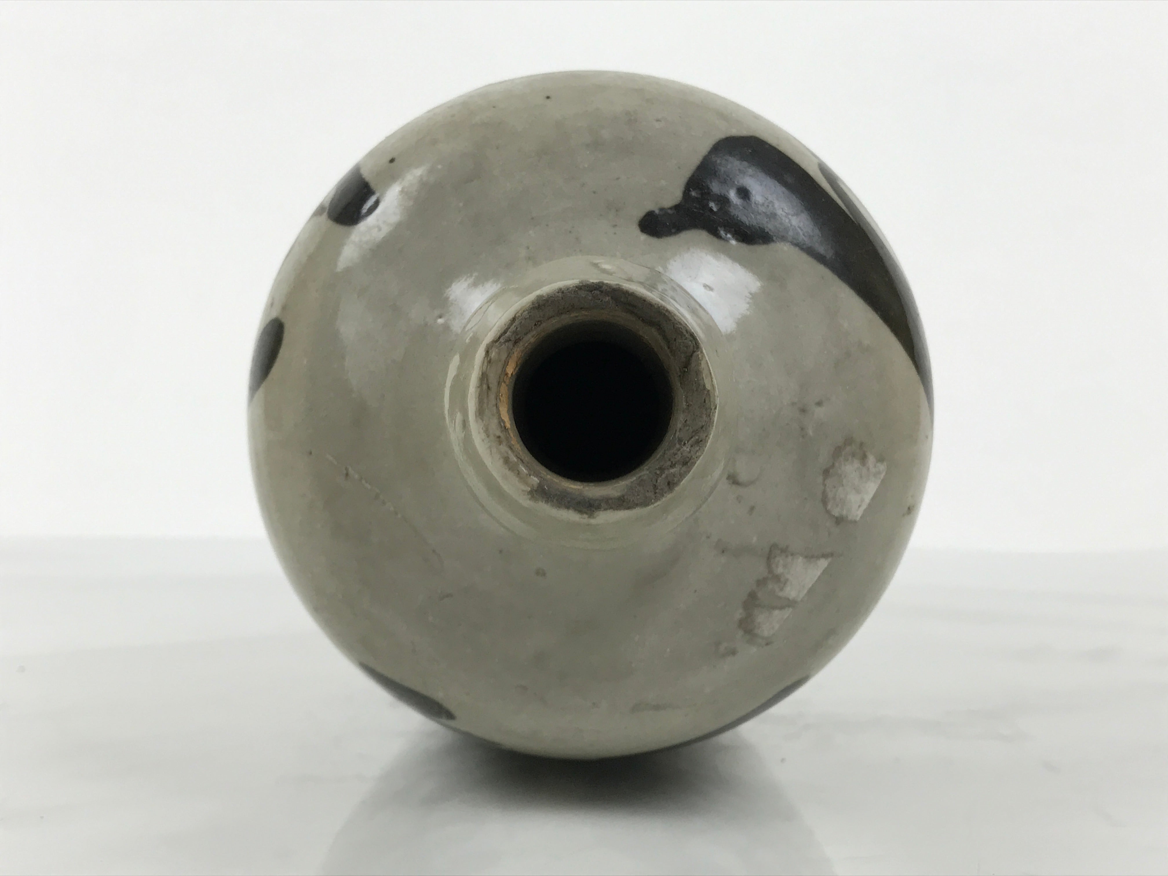 Antique Japanese Ceramic Sake Bottle Kayoi-Tokkuri Gray Kanji Cork Nishio TS861