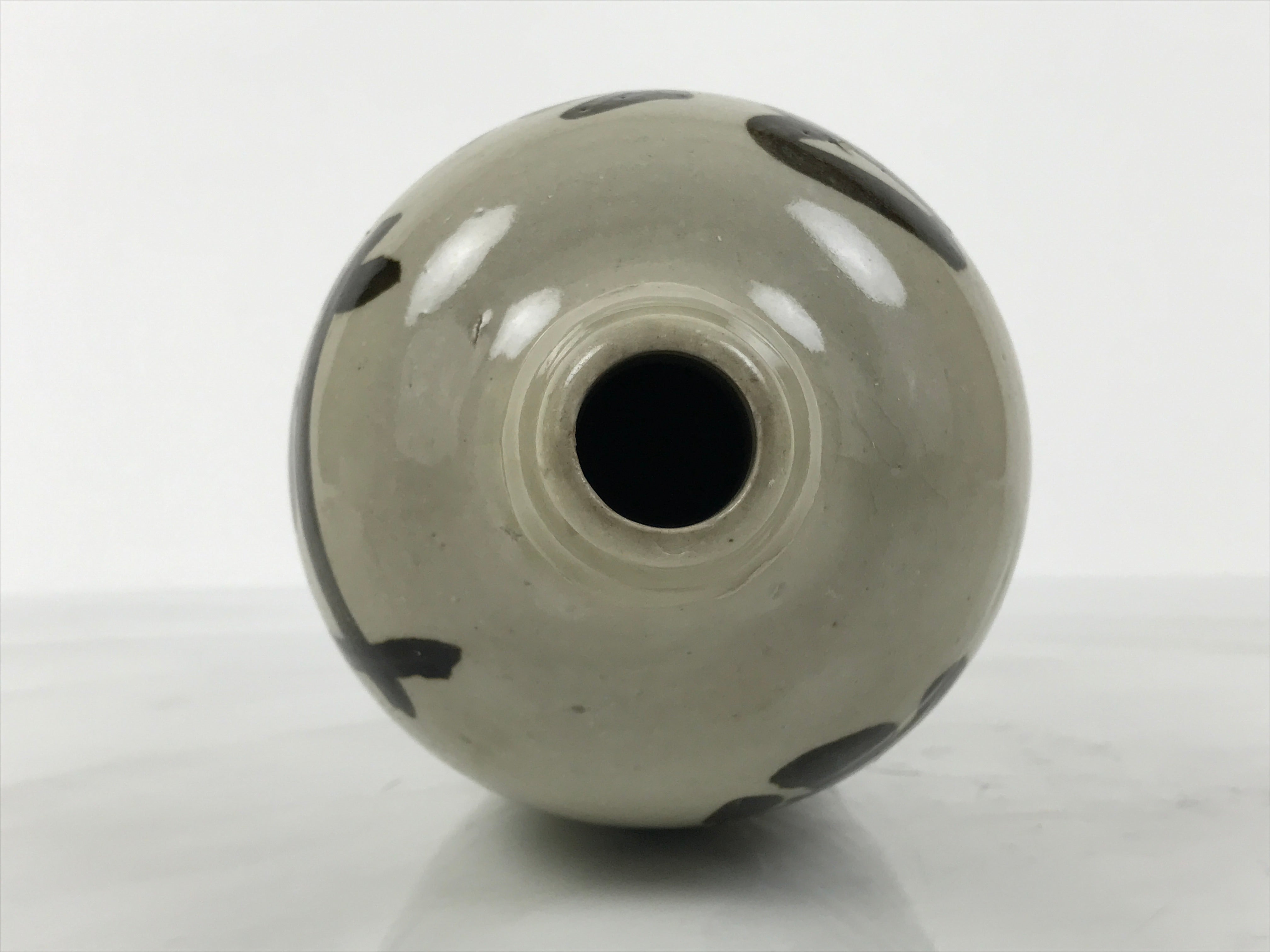 Antique Japanese Ceramic Sake Bottle Kayoi-Tokkuri Gray Kanji Iwakura TS856