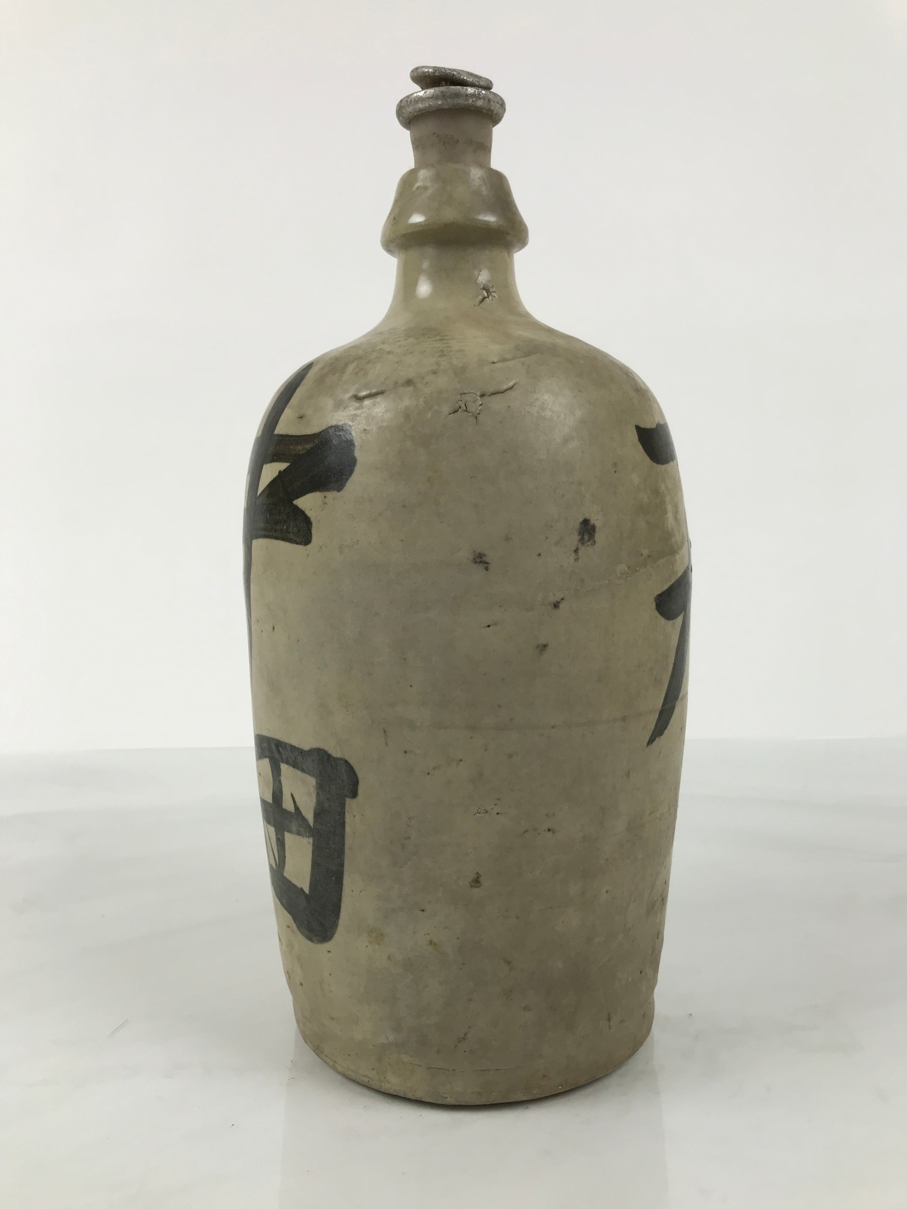 Antique Japanese Ceramic Sake Bottle Kayoi-Tokkuri Gray Kanji Nakahata Lid TS866