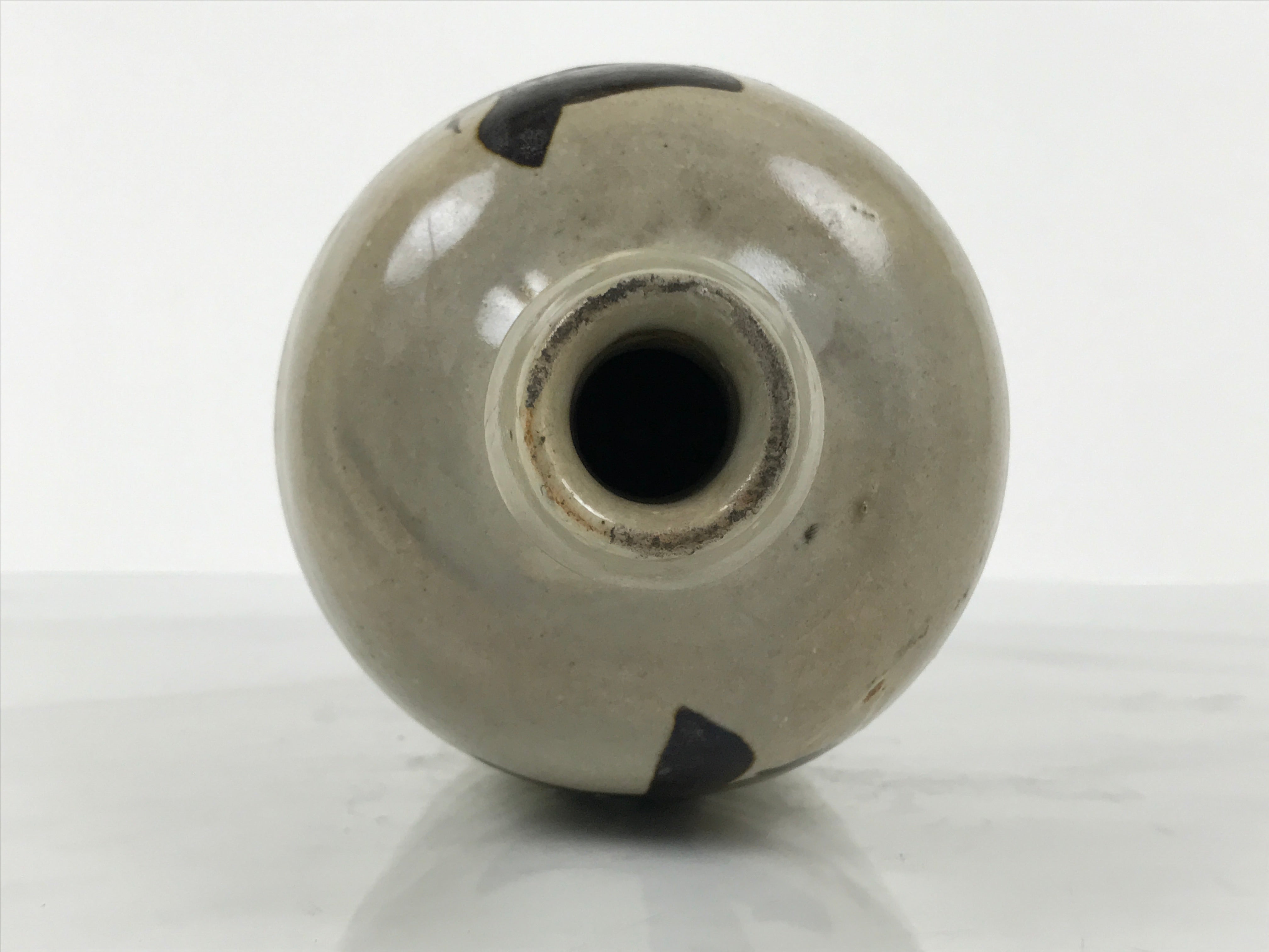 Antique Japanese Ceramic Sake Bottle Kayoi-Tokkuri Gray Kanji Suzukiya TS867