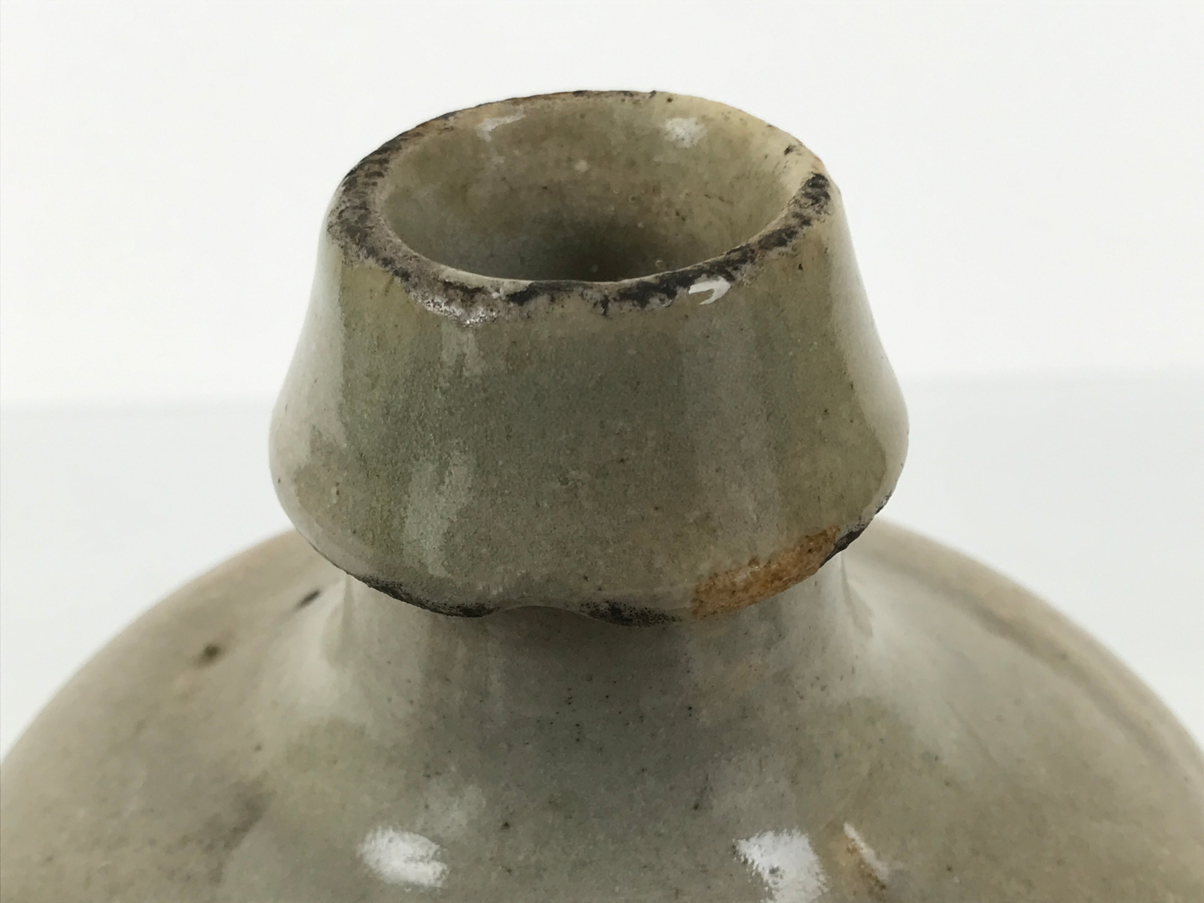 Antique Japanese Ceramic Sake Bottle Kayoi-Tokkuri Gray Kanji Suzukiya TS867