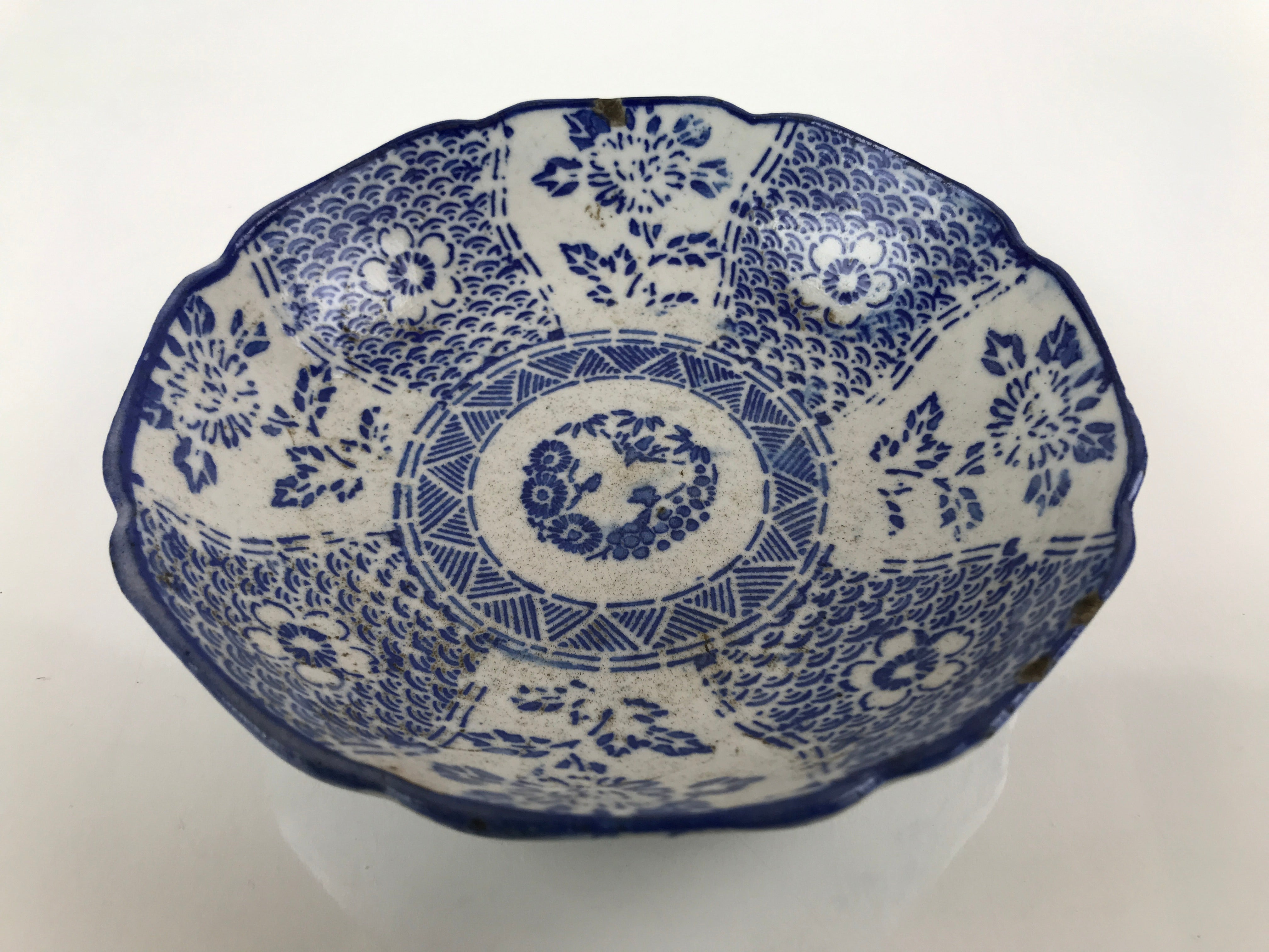 Antique Japanese Ceramic Sometsuke Bowl Cherry Blossom Floral Blue White PY661