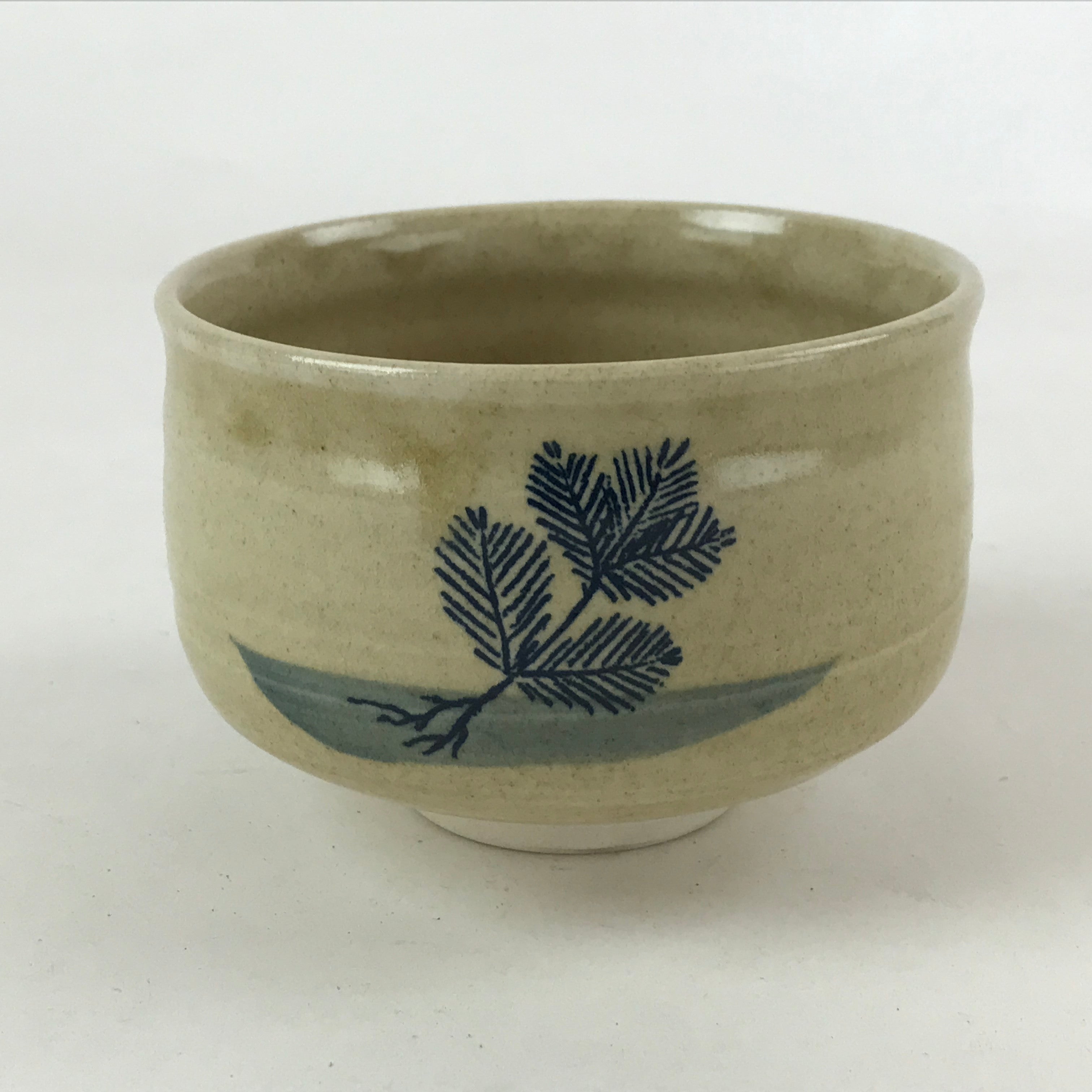 https://chidorivintage.com/cdn/shop/files/Antique-Japanese-Green-Tea-Bowl-Vtg-Beige-Blue-Pine-Tree-Matcha-Chawan-CHB4.jpg?v=1697312857