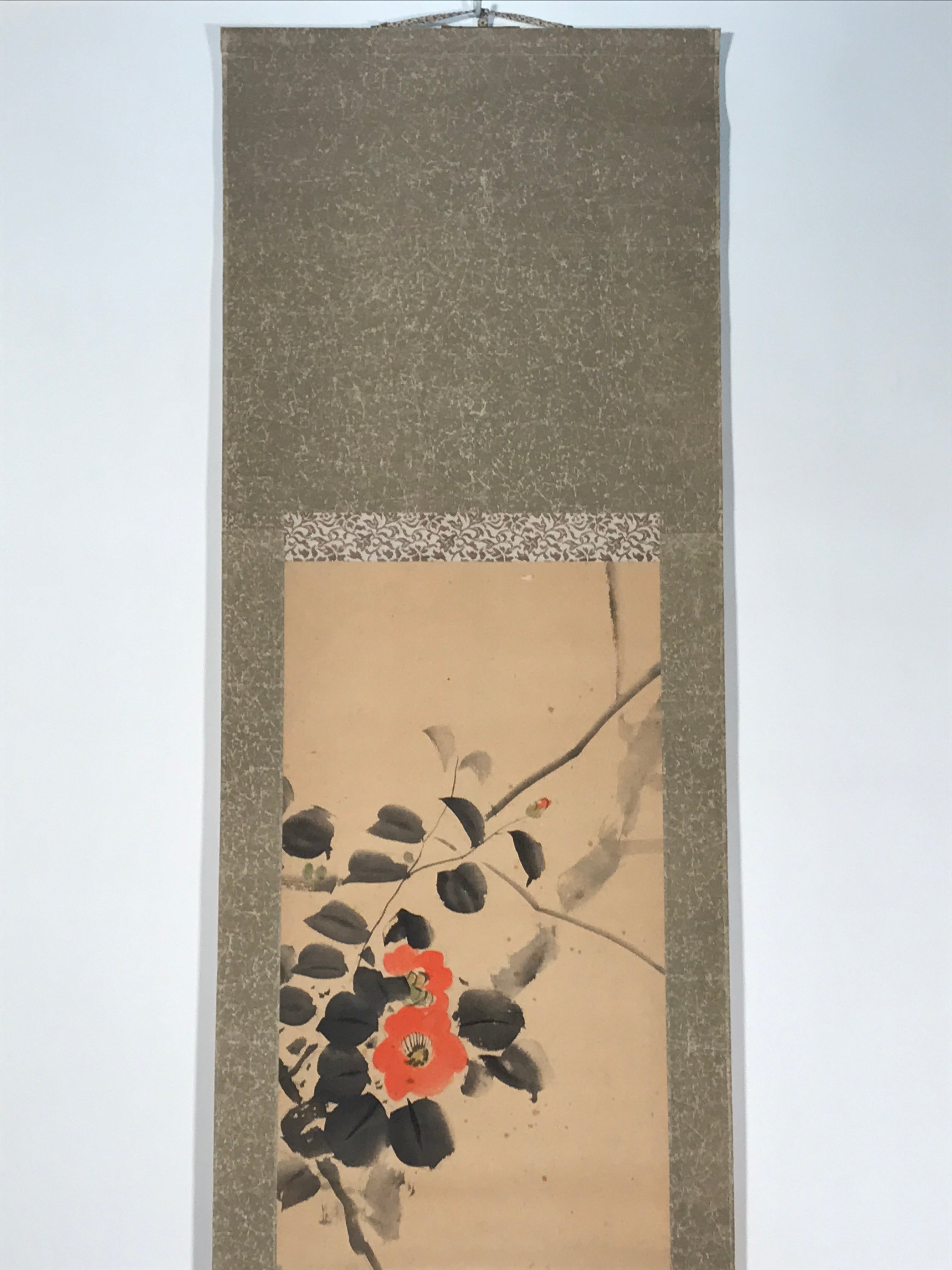 Antique Japanese Hanging Scroll Kakejiku Camellia Flower Winter Black Red KJ188