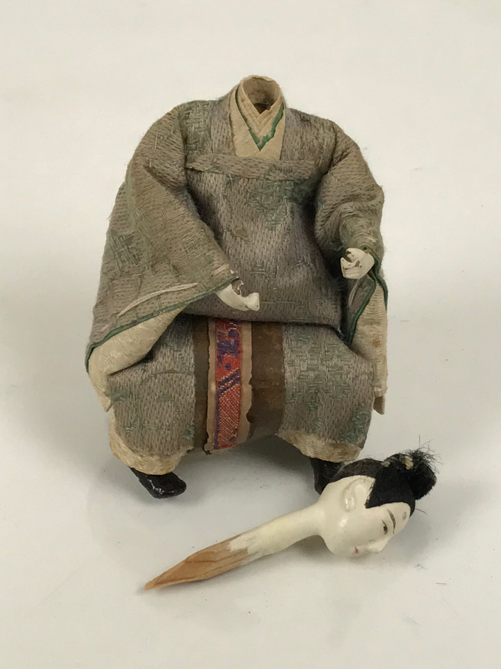 Antique Japanese Hina Doll Ningyo Young Guard Girls Day Ohinasama Silk ID669