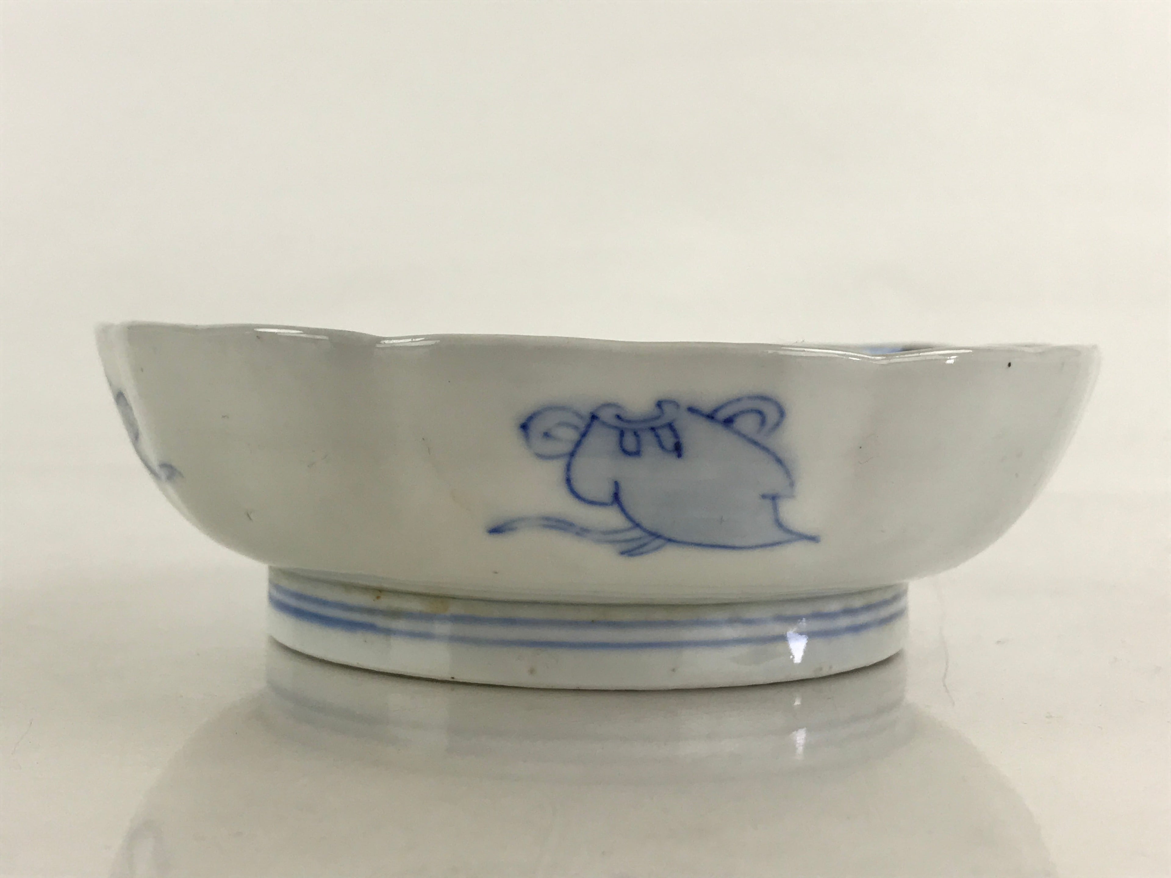 Antique Japanese Koimari Bowl Blue Sometsuke Floral Pattern Shishi Lion PY326
