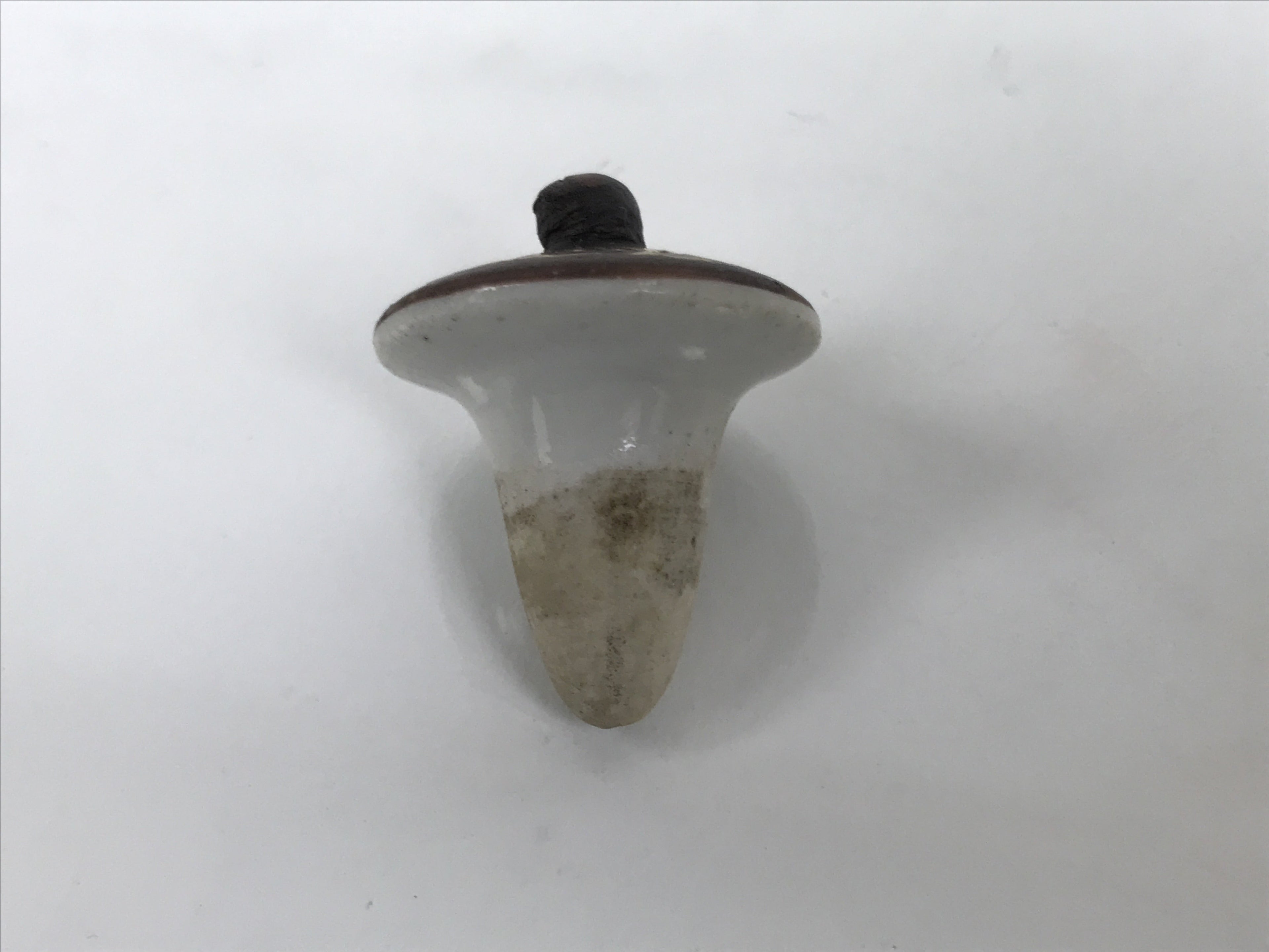 Antique Japanese Kutani Porcelain Lidded Sake Bottle Tokkuri Ebisu Daikoku TS896