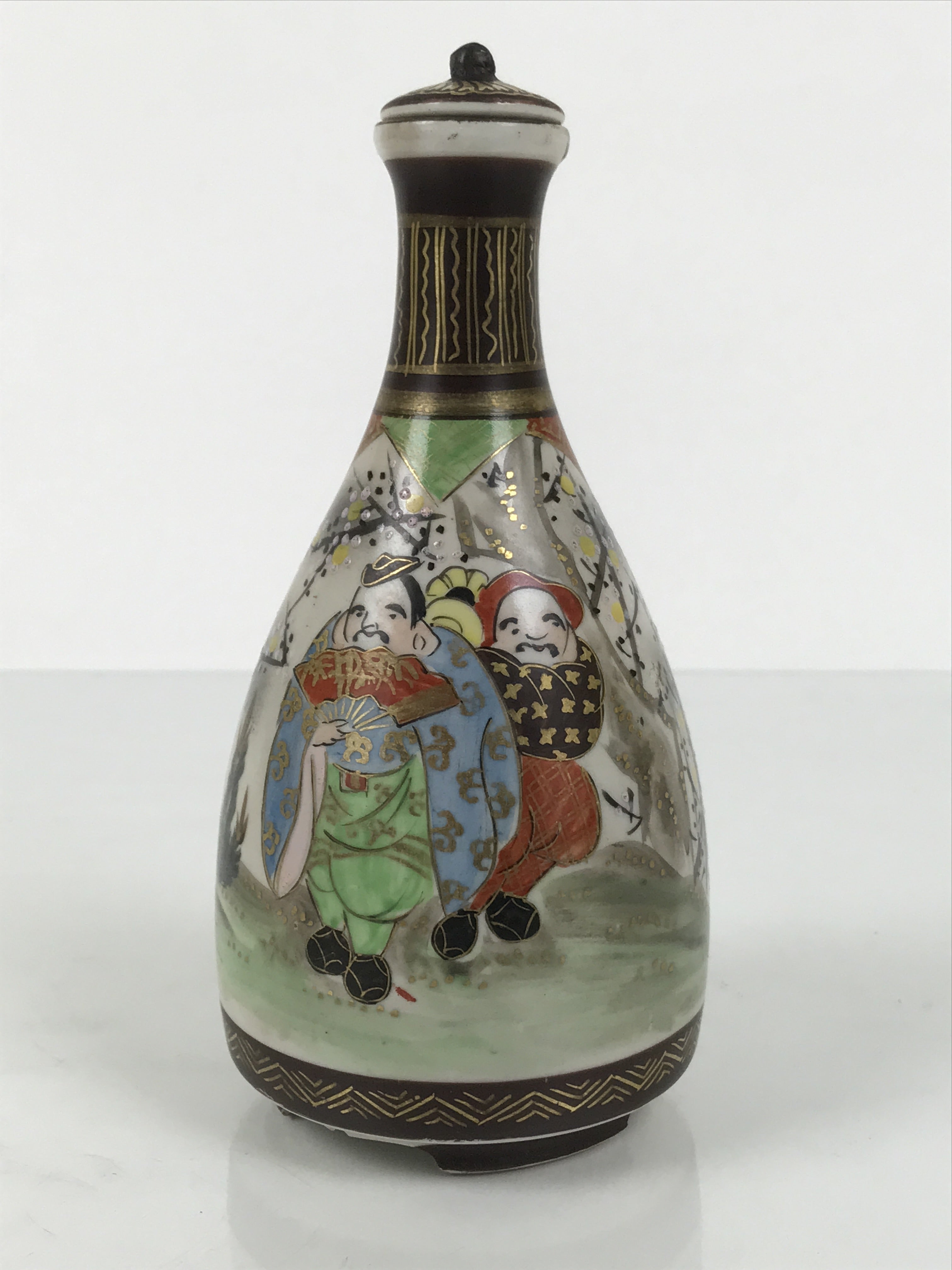 Antique Japanese Kutani Porcelain Lidded Sake Bottle Tokkuri Ebisu Daikoku TS896