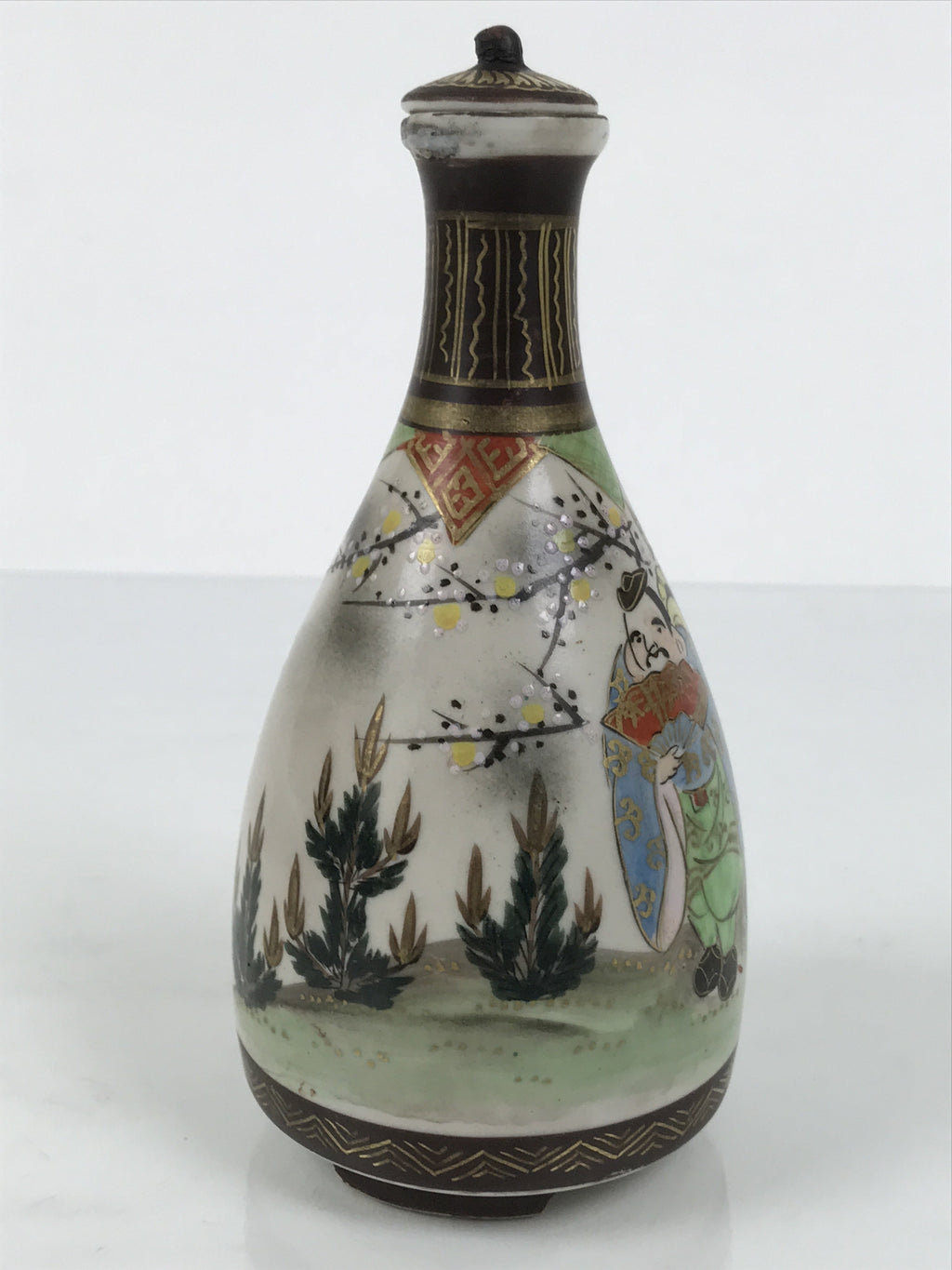 Antique Japanese Kutani Porcelain Lidded Sake Bottle Tokkuri Ebisu Daikoku TS896
