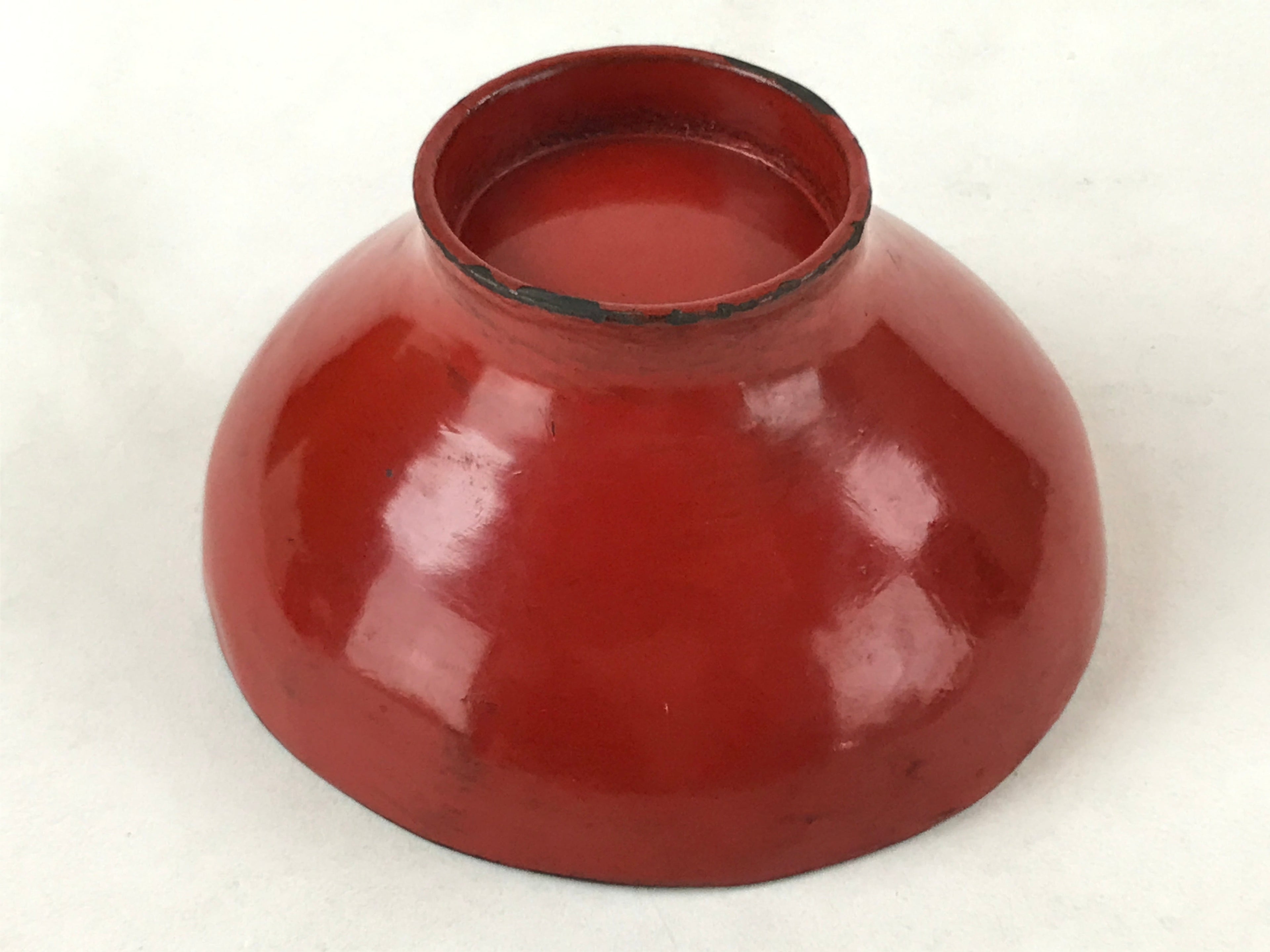 Antique Japanese Lacquer Lidded Bowl Wood Nimonowan Makie Chrysanthemum Red LB84