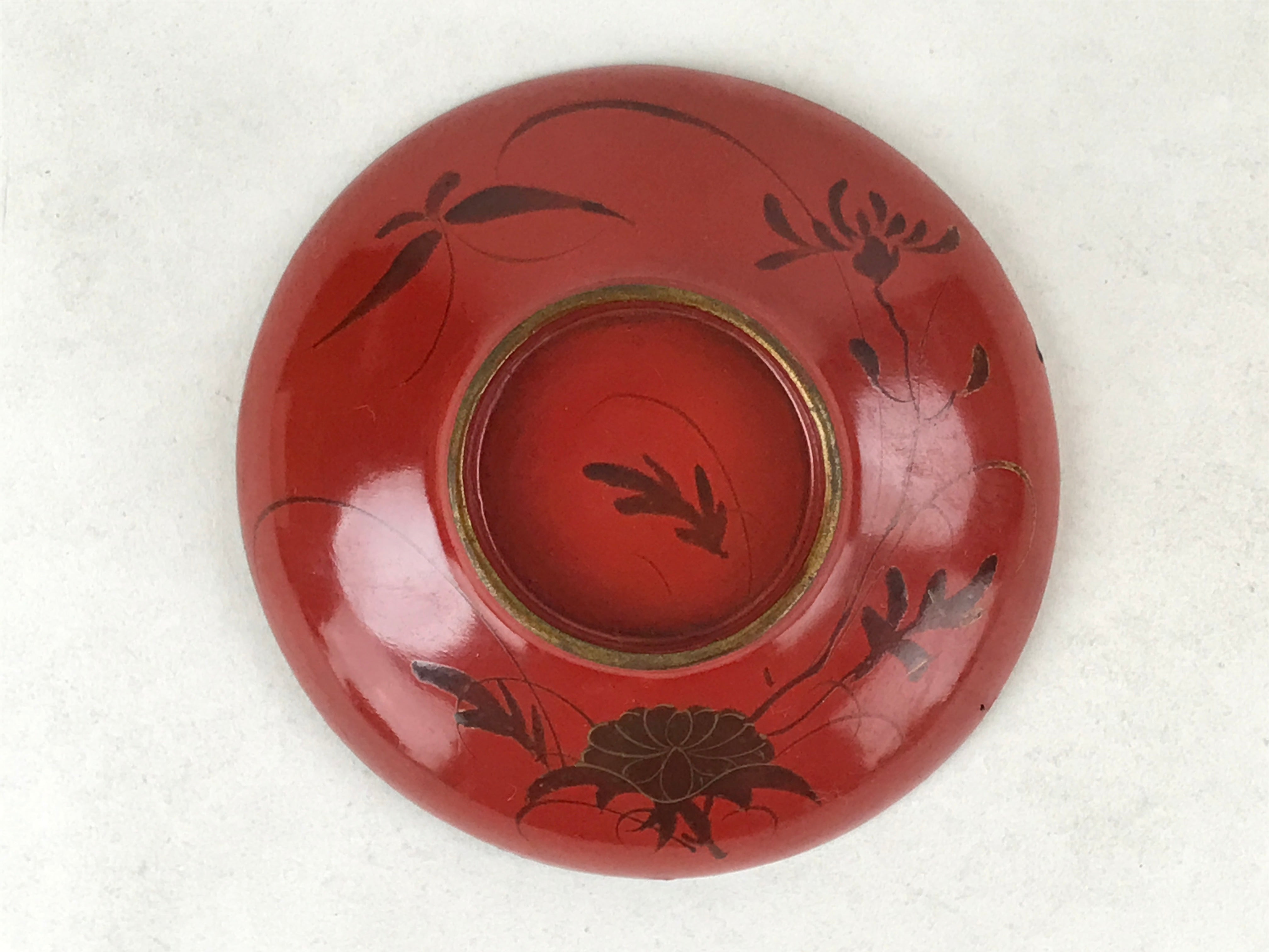 Antique Japanese Lacquer Lidded Bowl Wood Nimonowan Makie Chrysanthemum Red LB85