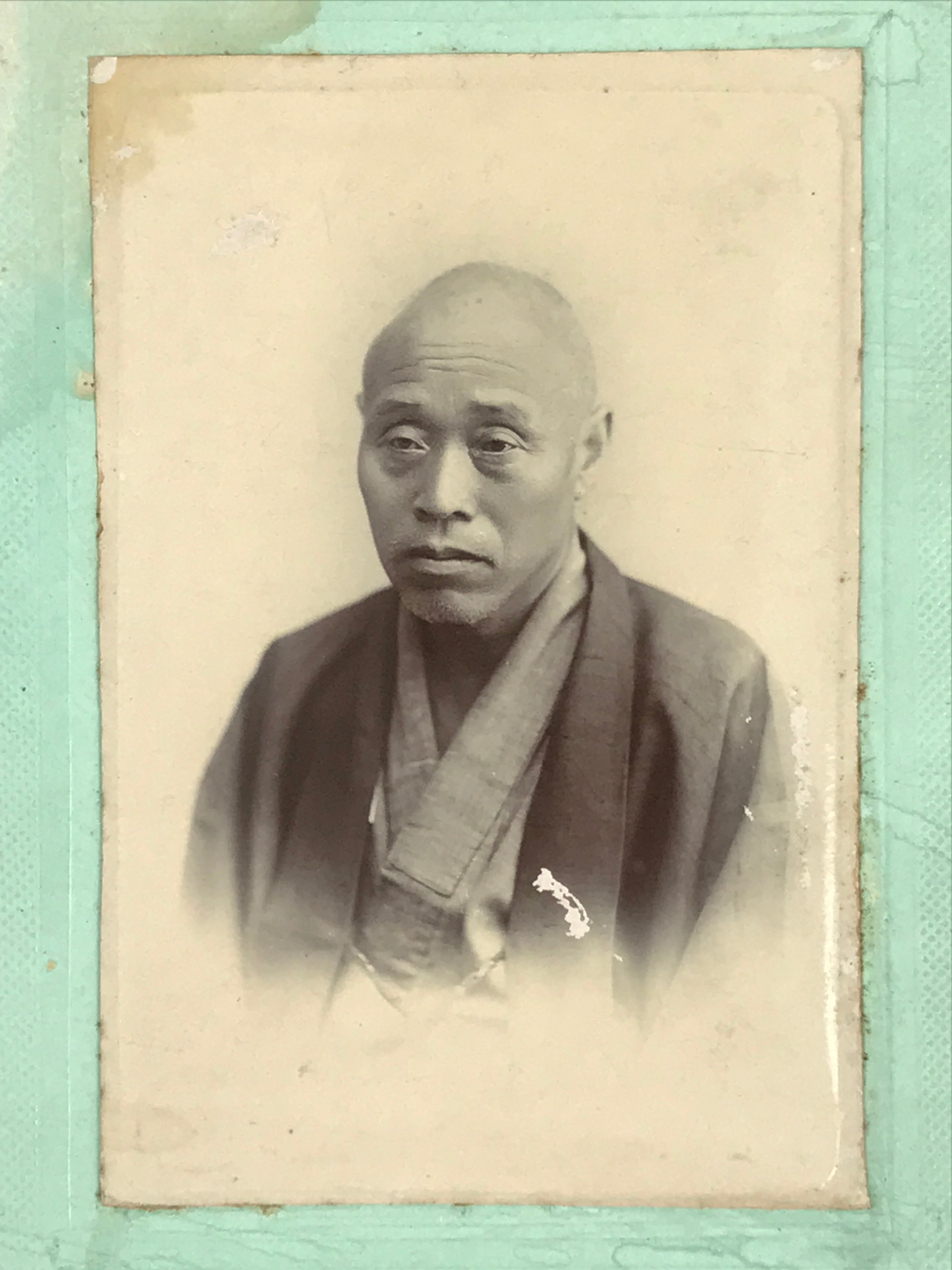 Antique Japanese Meiji Old Man Posed Portrait Photograph Kimono Black White PH48