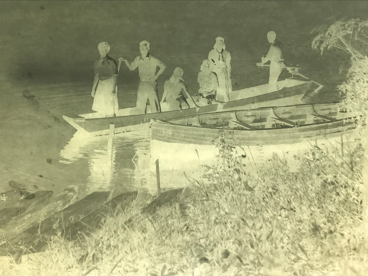 Antique Japanese Photo Glass Negative Plate C1900 Big Family River Boat GN458