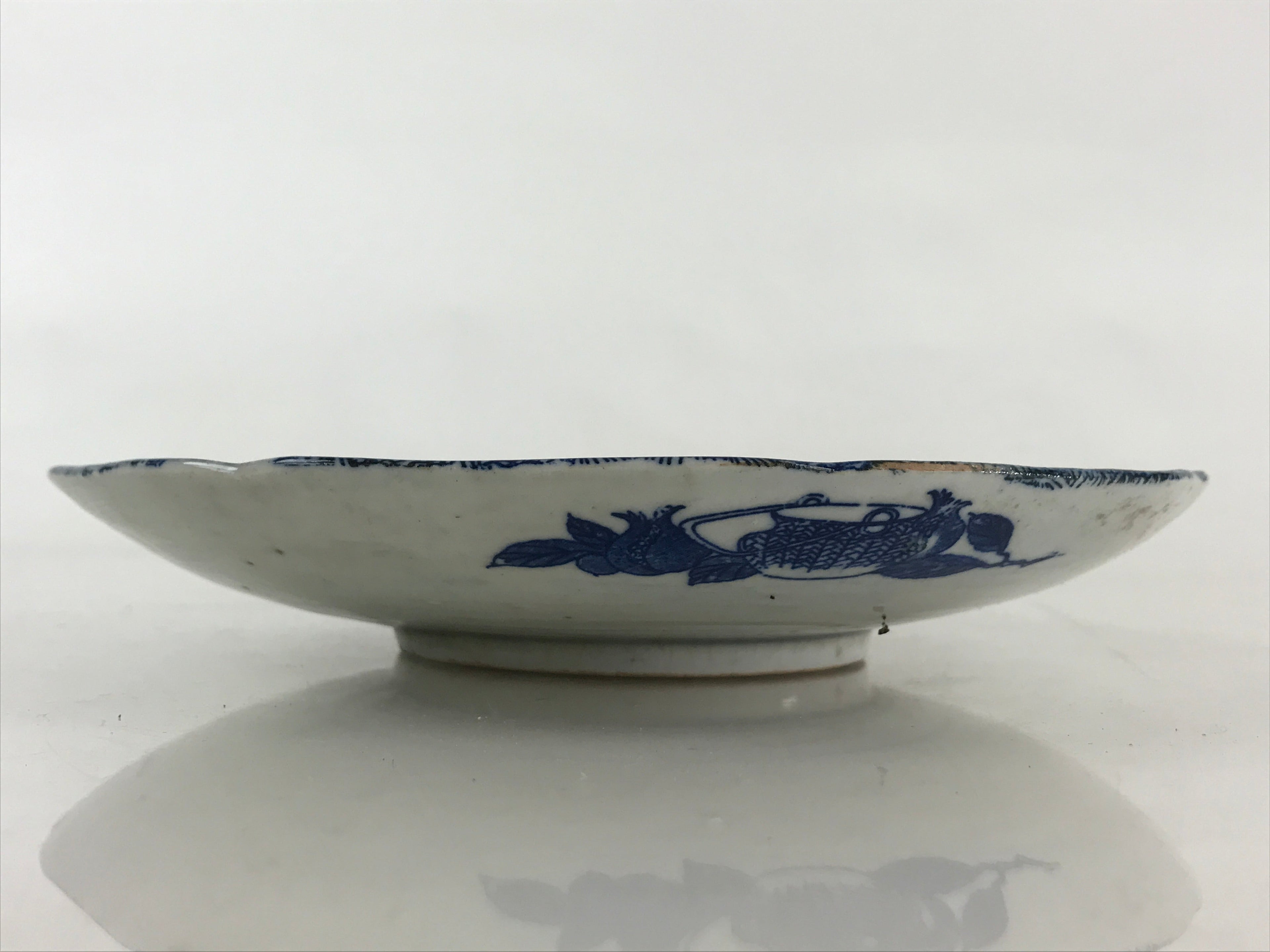 Antique Japanese Porcelain Plate Blue Sometsuke Chrysanthemum Butterfly PY282