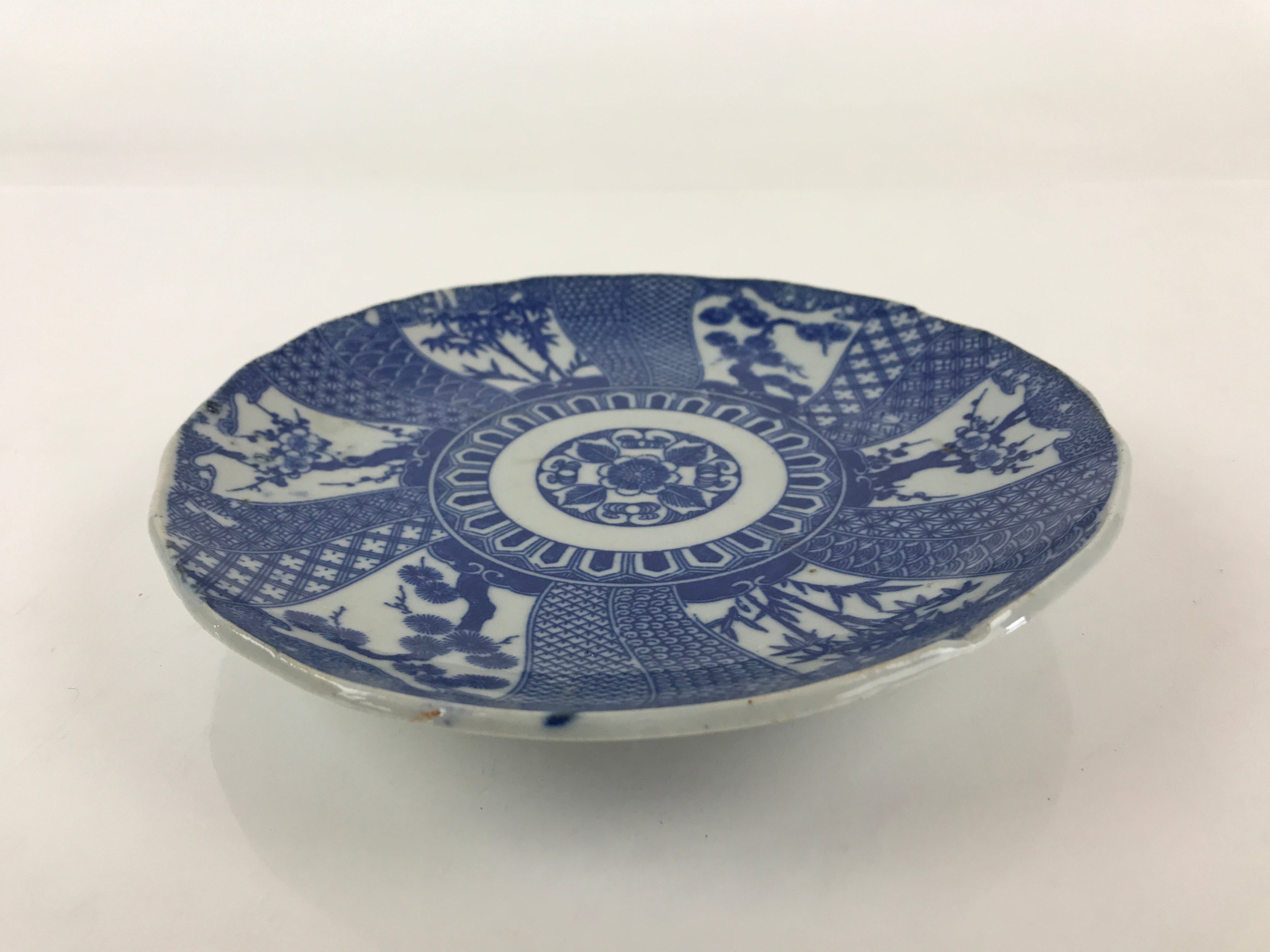 Antique Japanese Porcelain Plate Blue Sometsuke Tree Bamboo Plum Blossom PY178