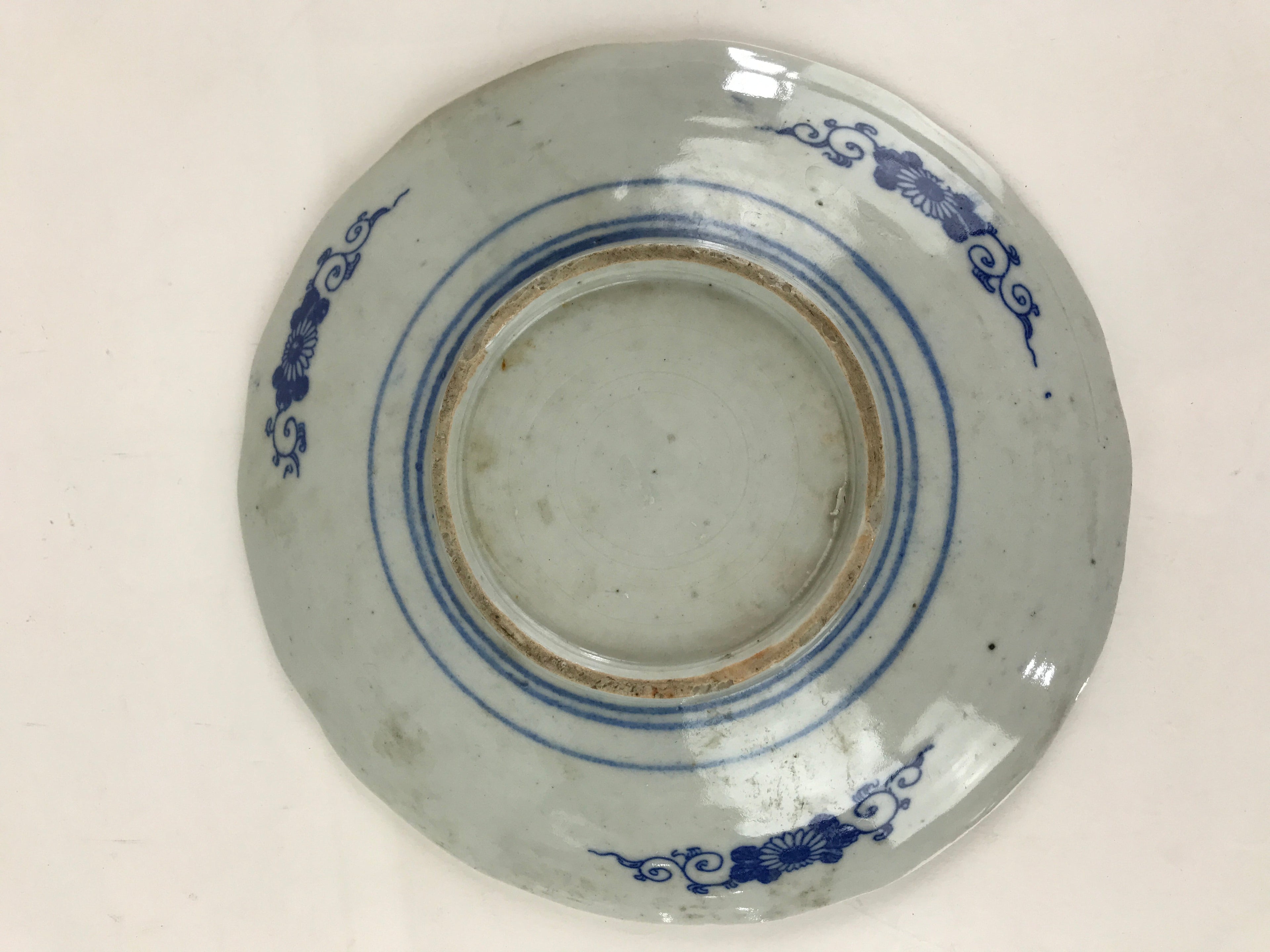 Antique Japanese Porcelain Plate Blue Sometsuke Tree Bamboo Plum Blossom PY178
