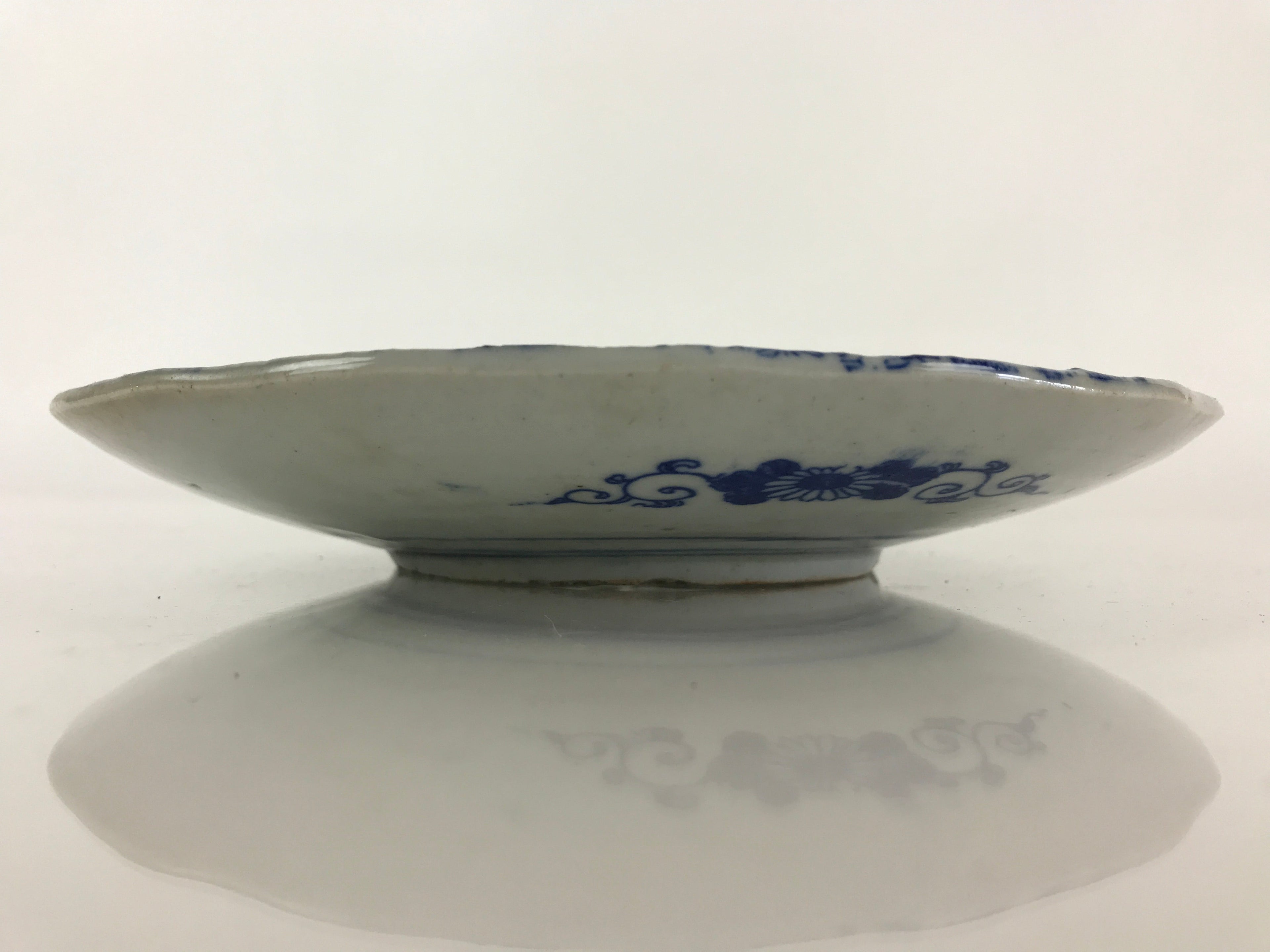 Antique Japanese Porcelain Plate Blue Sometsuke Tree Bamboo Plum Blossom PY178