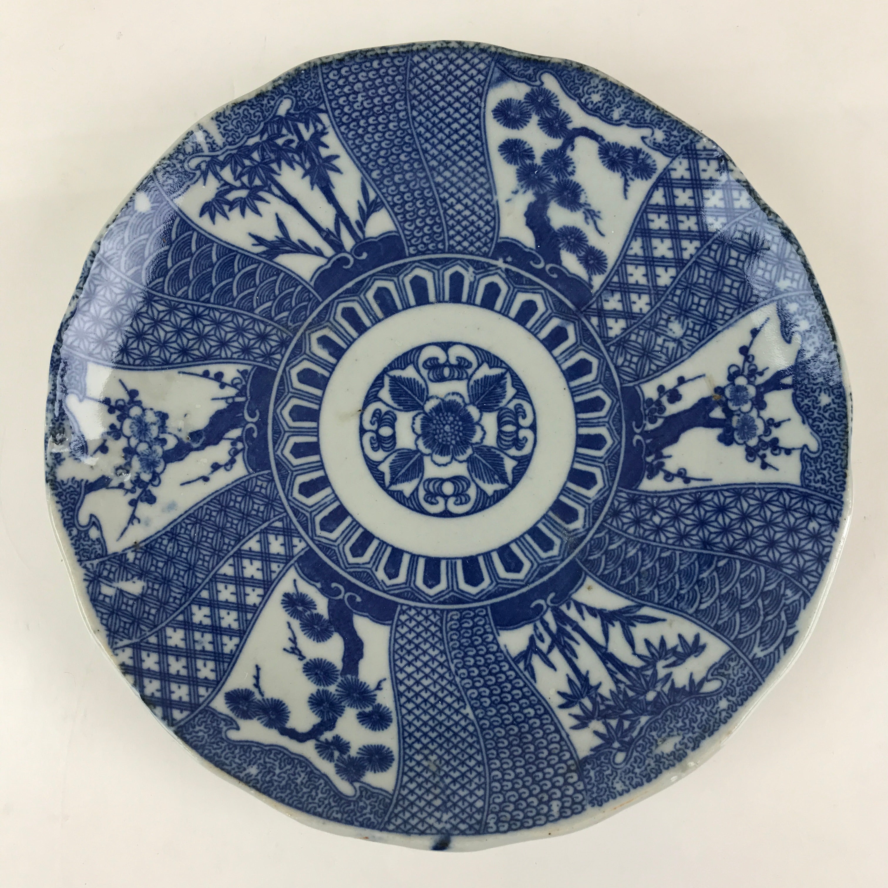 Antique Japanese Porcelain Plate Blue Sometsuke Tree Bamboo Plum Blossom PY178