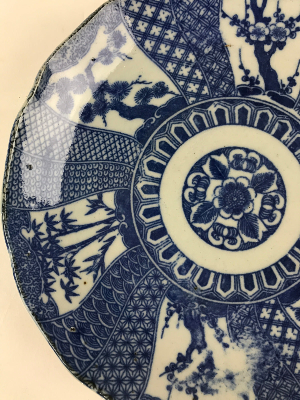 Antique Japanese Porcelain Plate Blue Sometsuke Tree Bamboo Plum Blossom PY182