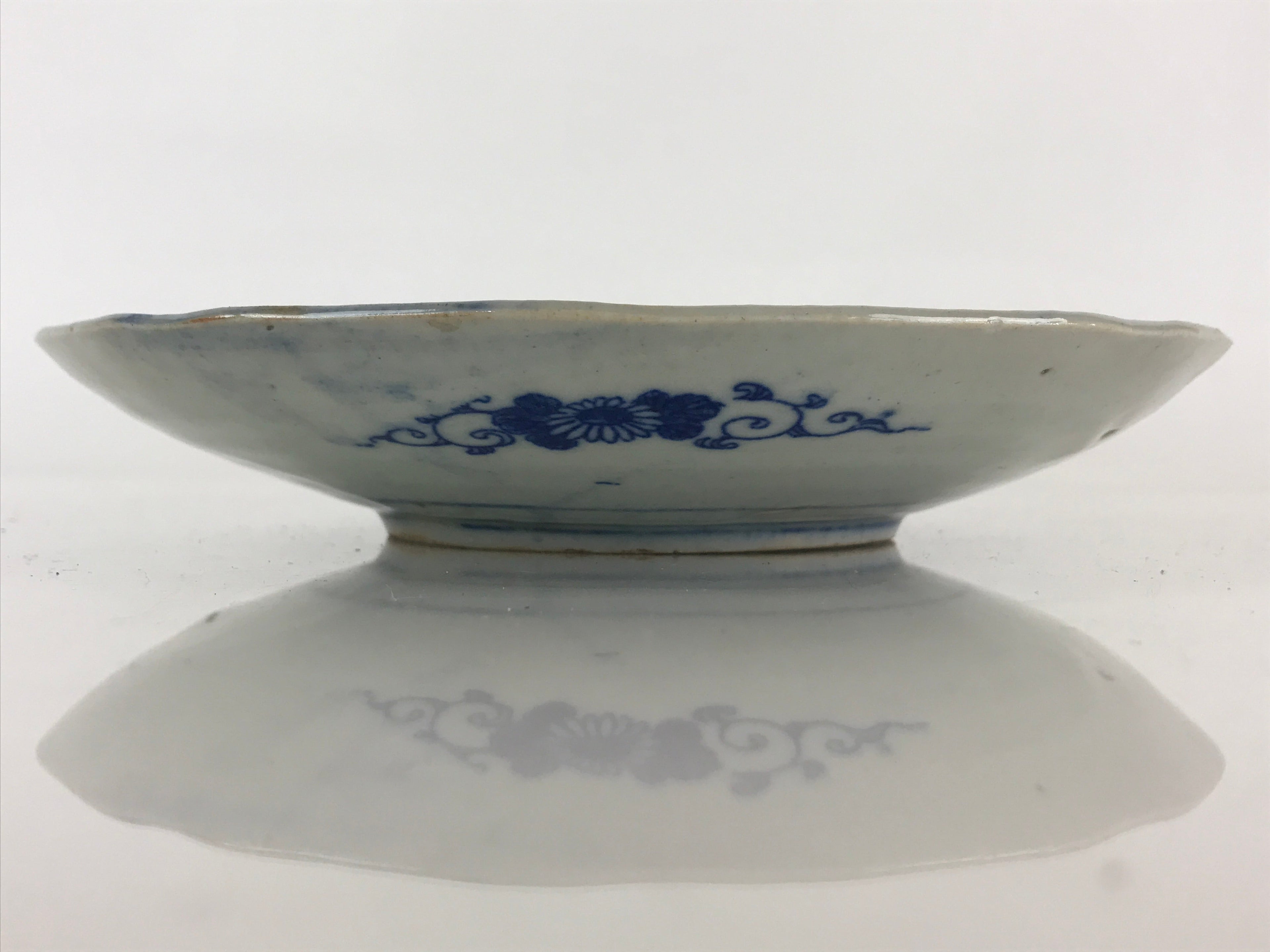 Antique Japanese Porcelain Plate Blue Sometsuke Tree Bamboo Plum Blossom PY184