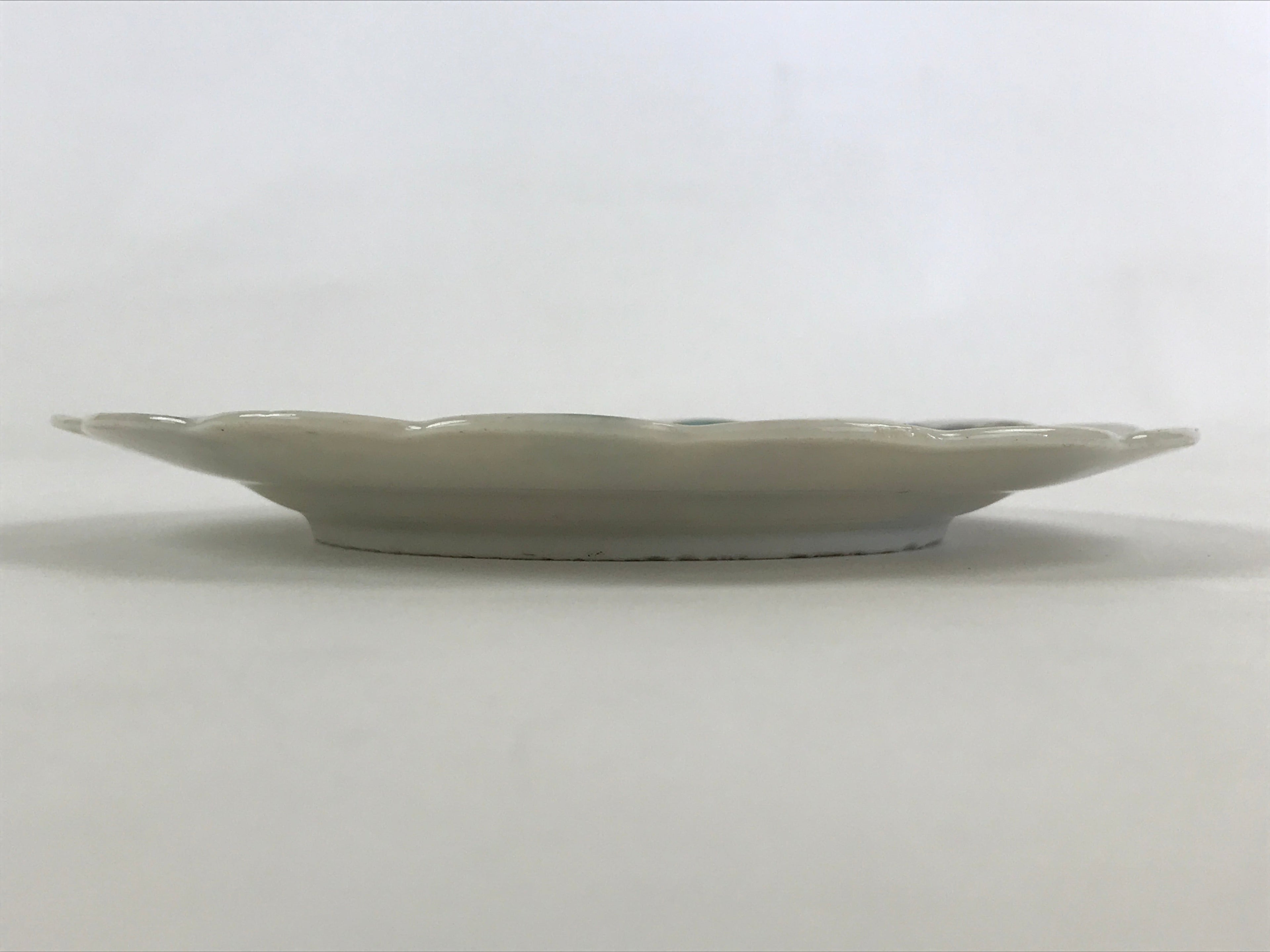 Antique Japanese Porcelain Plate White Floral Butterfly Kozara Yakimono PY466
