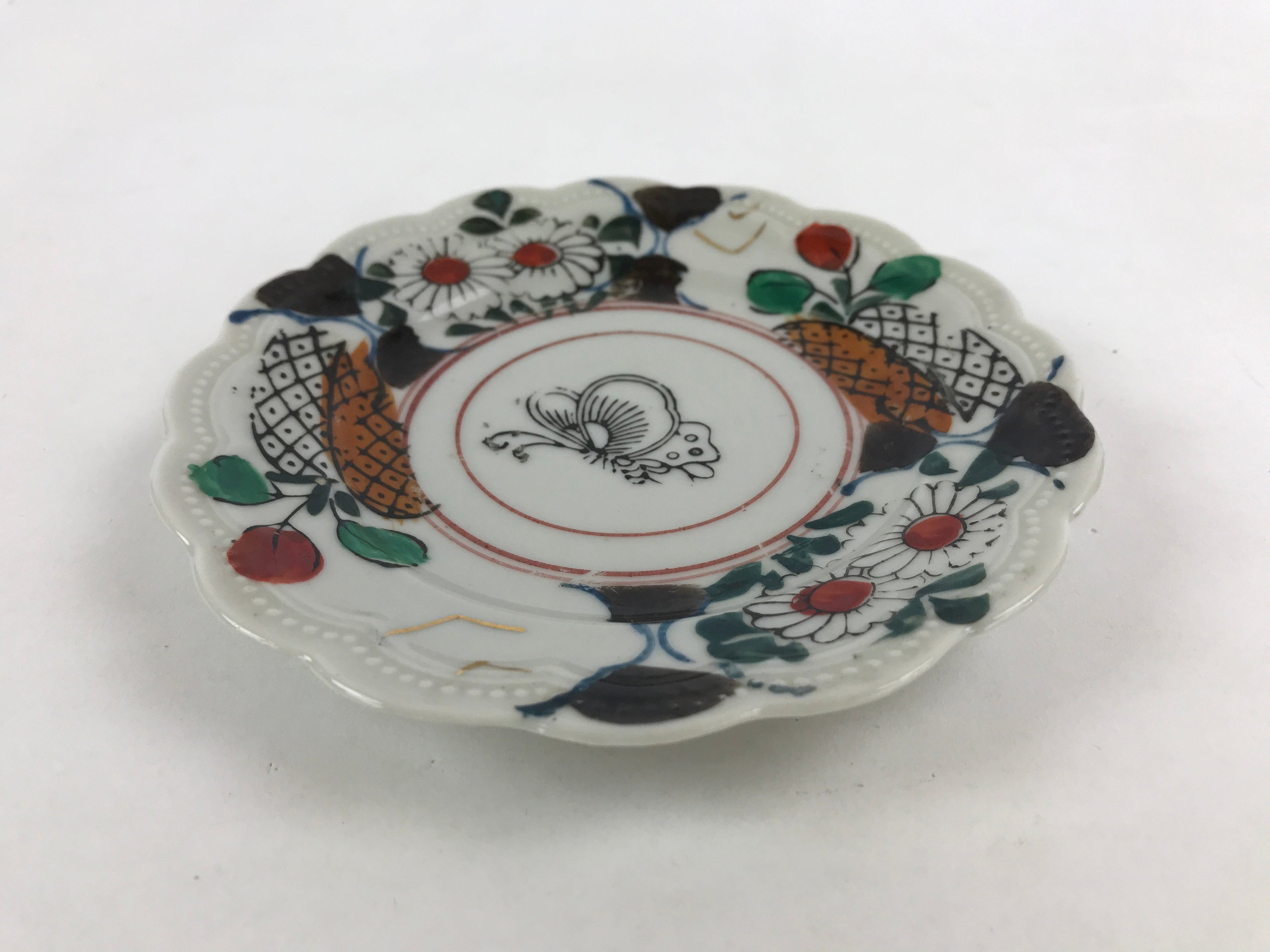Antique Japanese Porcelain Plate White Floral Butterfly Kozara Yakimono PY468