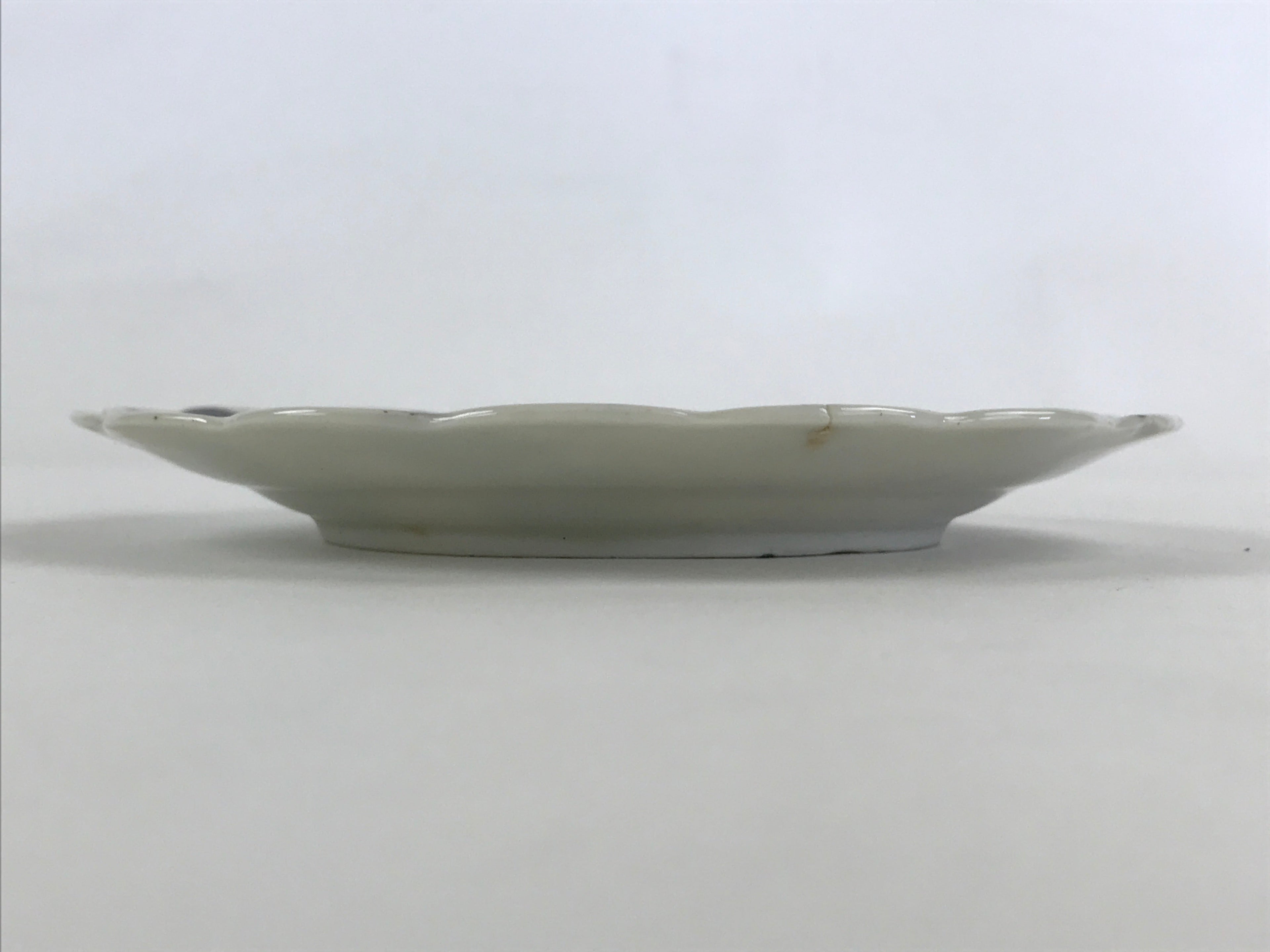 Antique Japanese Porcelain Plate White Floral Butterfly Kozara Yakimono PY468