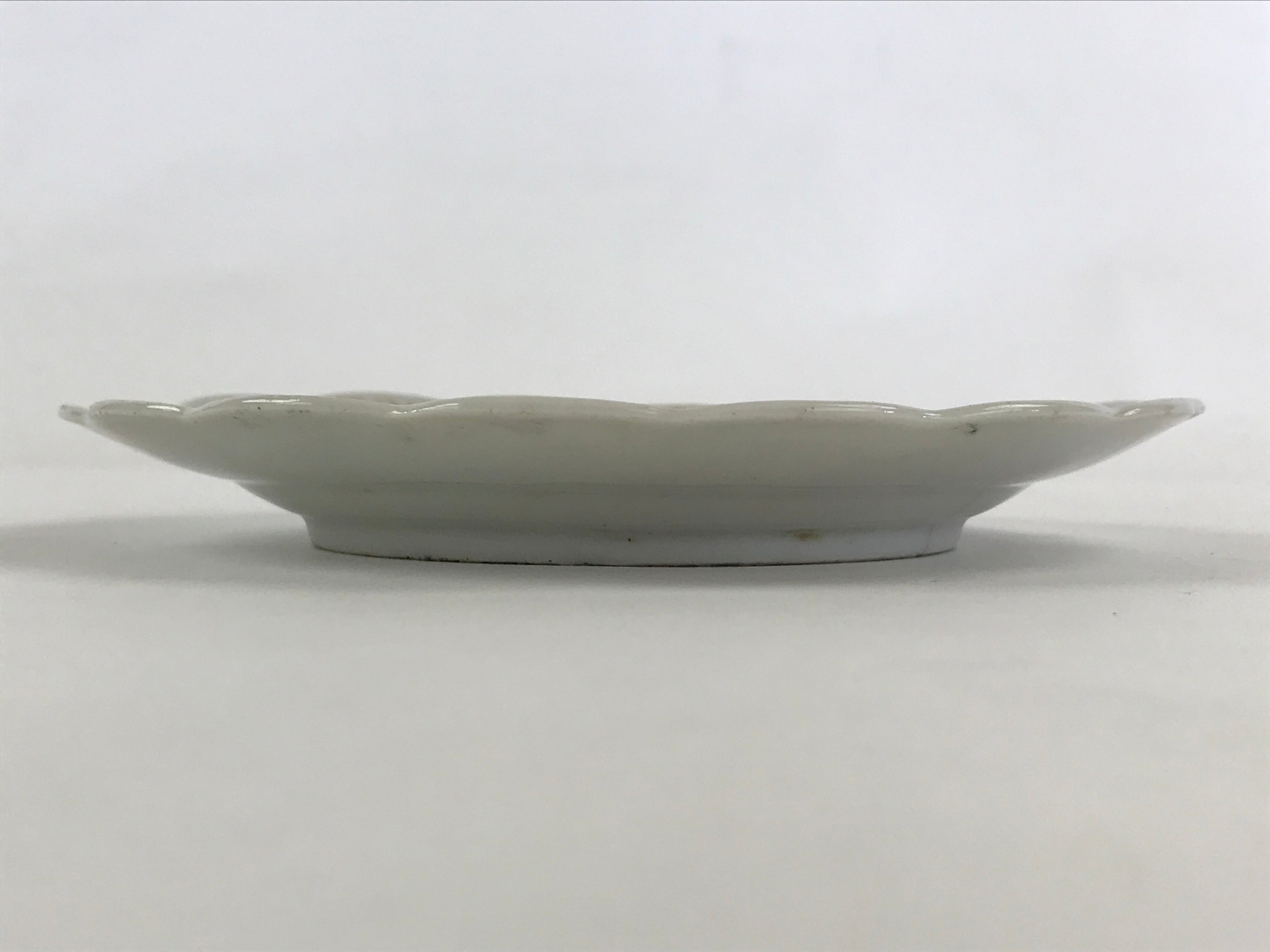 Antique Japanese Porcelain Plate White Floral Butterfly Kozara Yakimono PY469